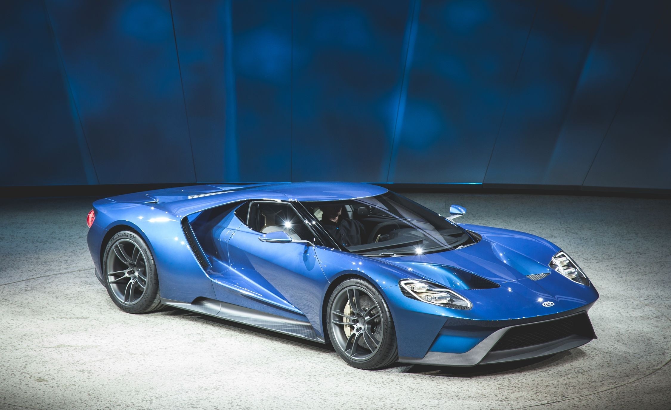 2250x1375 ... 2018 Ford Gt Review ...