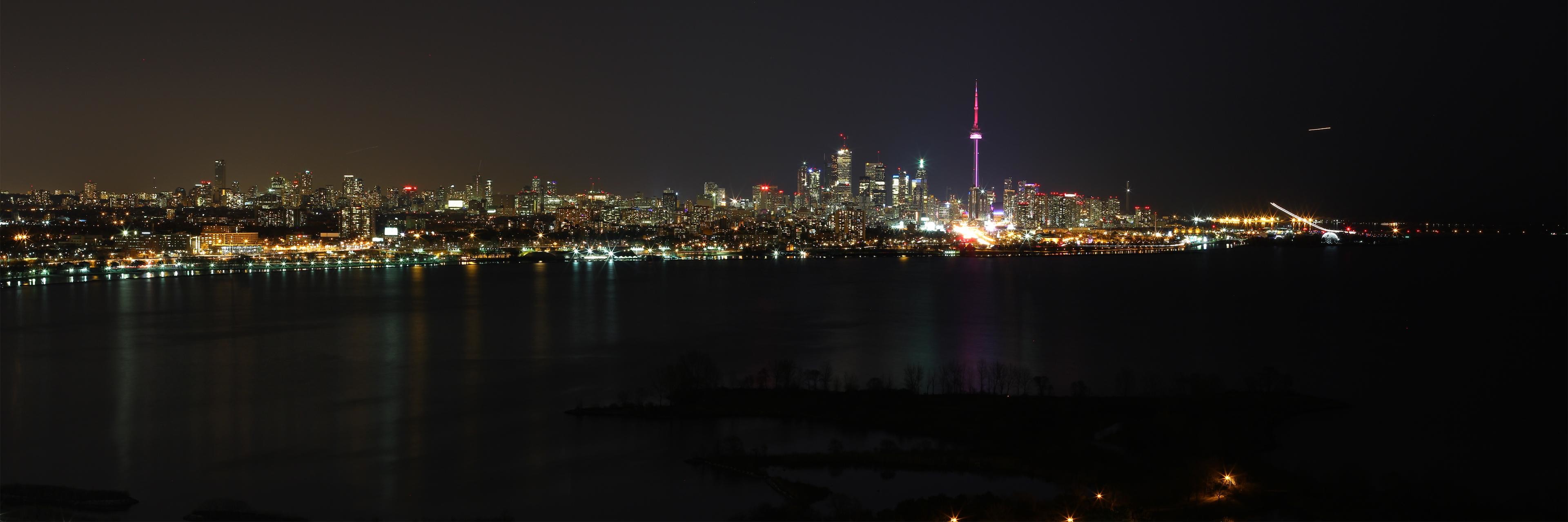 3840x1280 Toronto skyline panorama (dual monitor desktop size) ...
