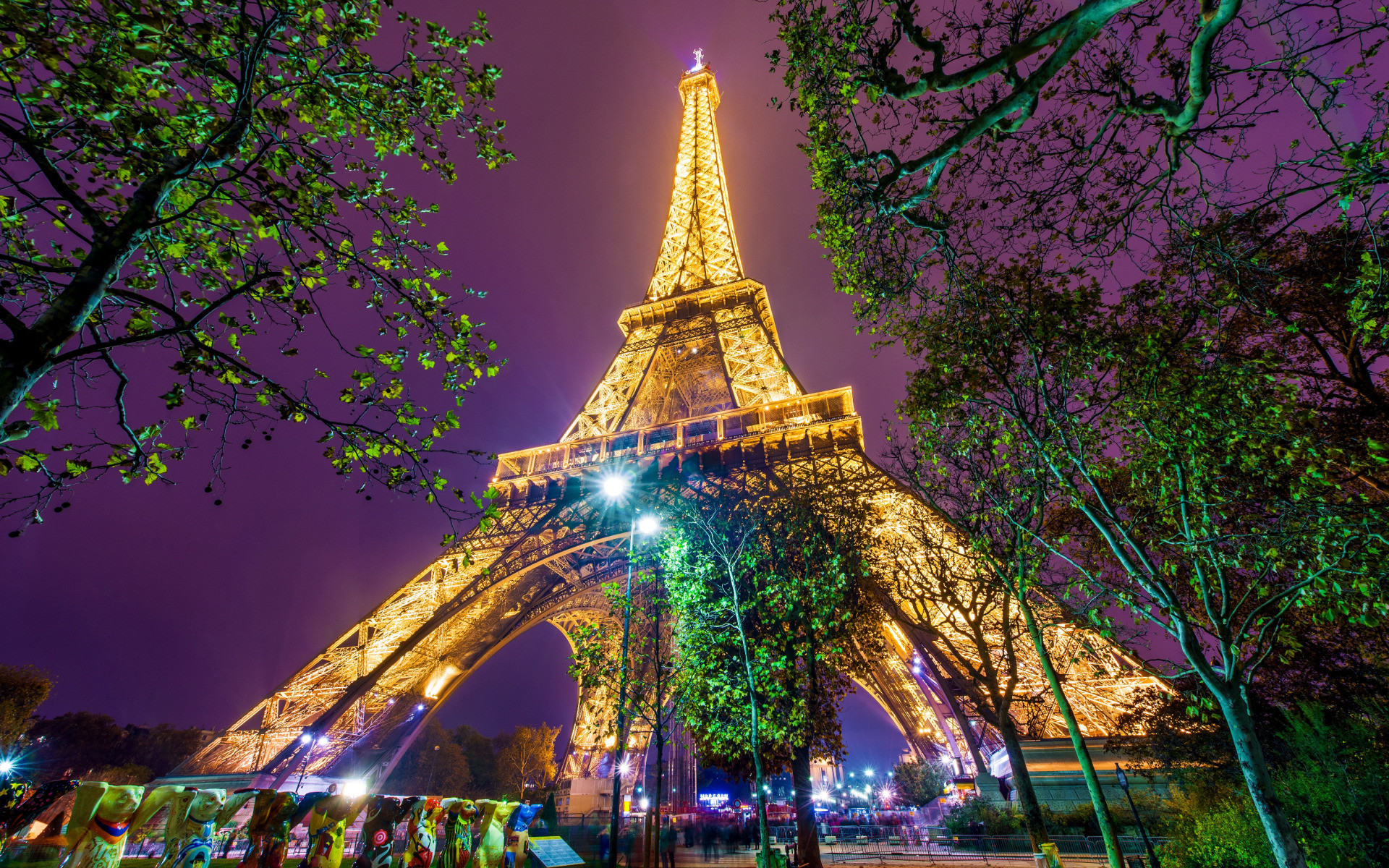 1920x1200 The Eiffel Tower, Paris, France widescreen wallpaper .