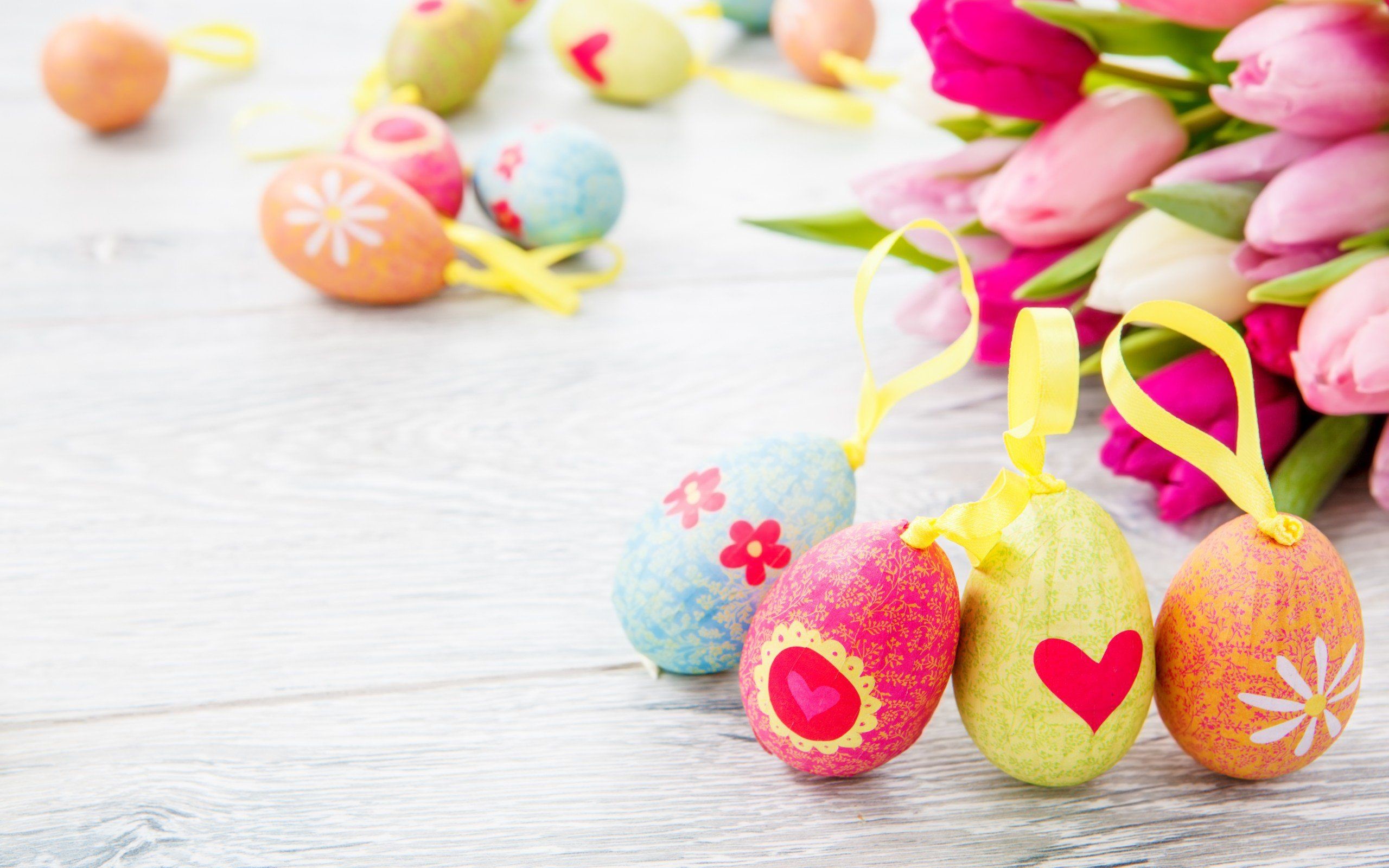 2560x1600 Easter Egg Decoration | 2560 x 1600 | Download | Close