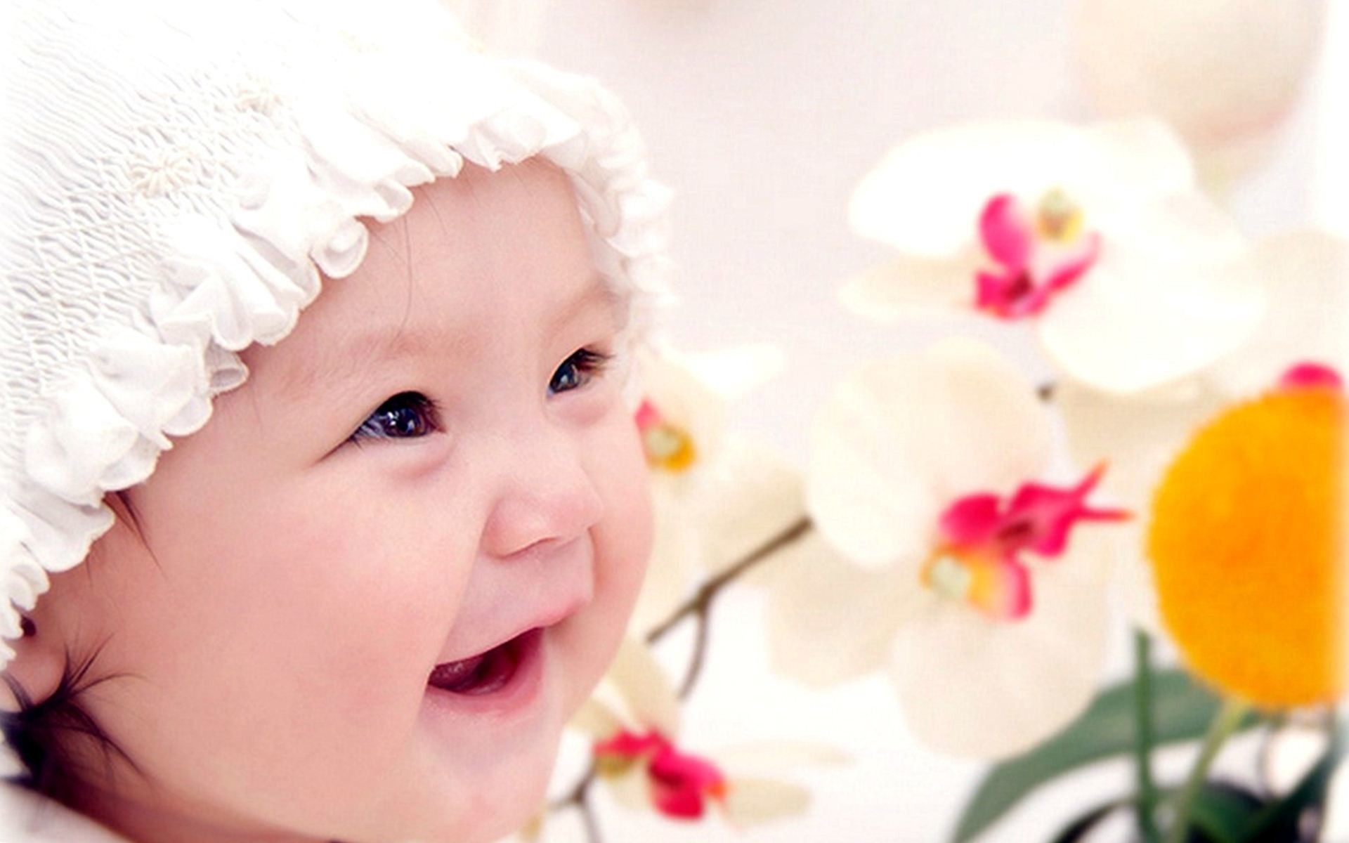 1920x1200 Beautiful Wallpaper Baby Picture