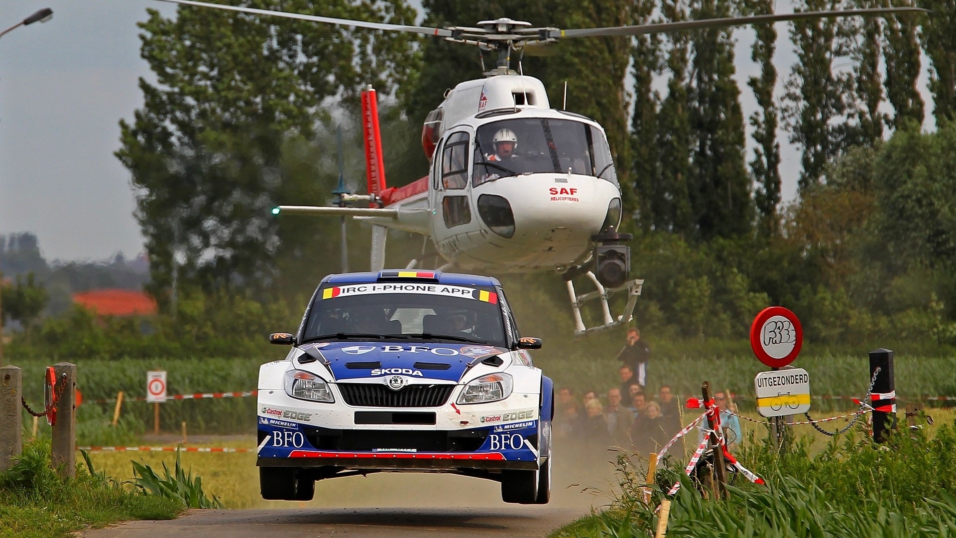 1920x1080 Skoda Fabia WRC racing, and helicopter: