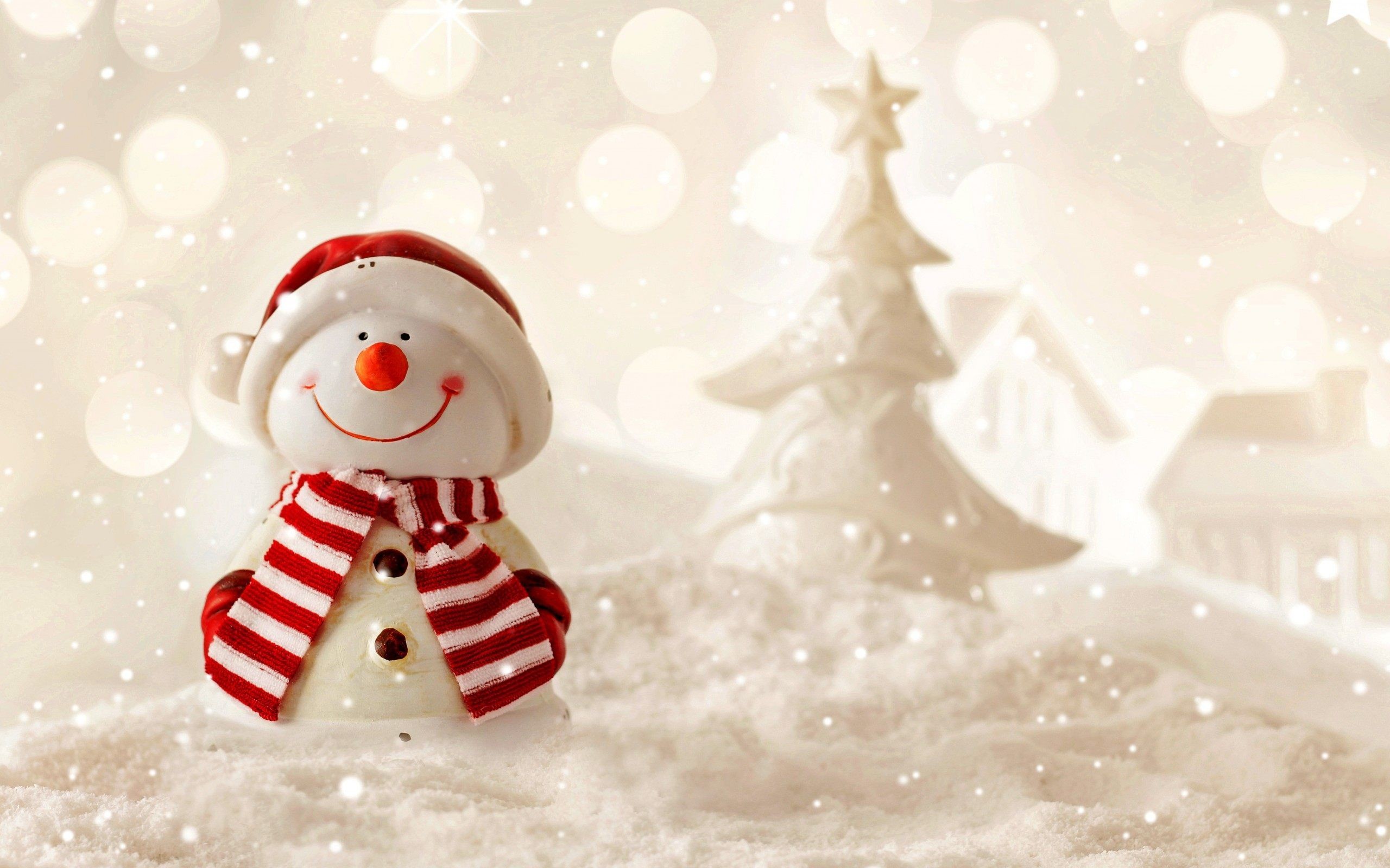 2560x1600 Snowman Wallpaper for desktop, laptop & mobile in high resolution download.  We have best collection of Cute Snowman Wallpaper hd and widescreen  resolutions