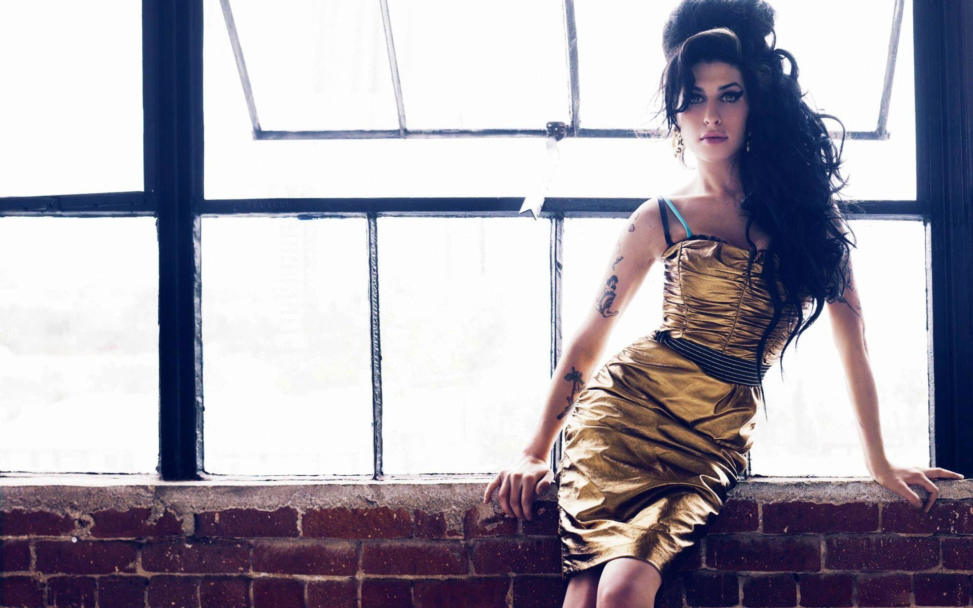1920x1200 12 HD Amy Winehouse Wallpapers - HDWallSource.com