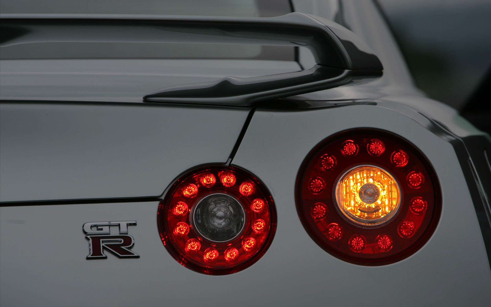 1920x1200 Nissan GT-R Tail Lights  wallpaper
