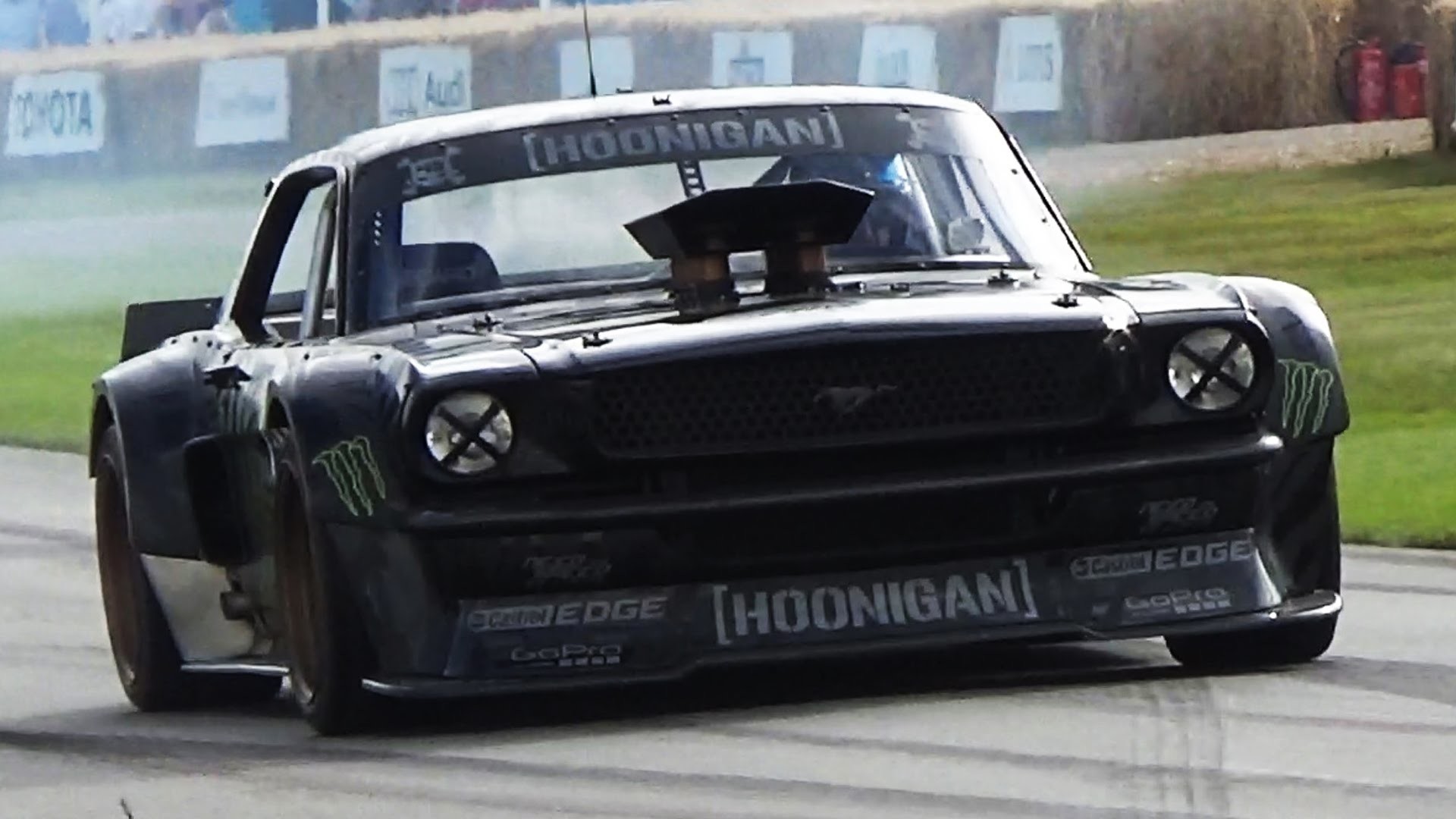 1920x1080 Ken Block's 845HP Mustang HOONICORN Drifting, LOUD SOUND and Donuts! -  YouTube