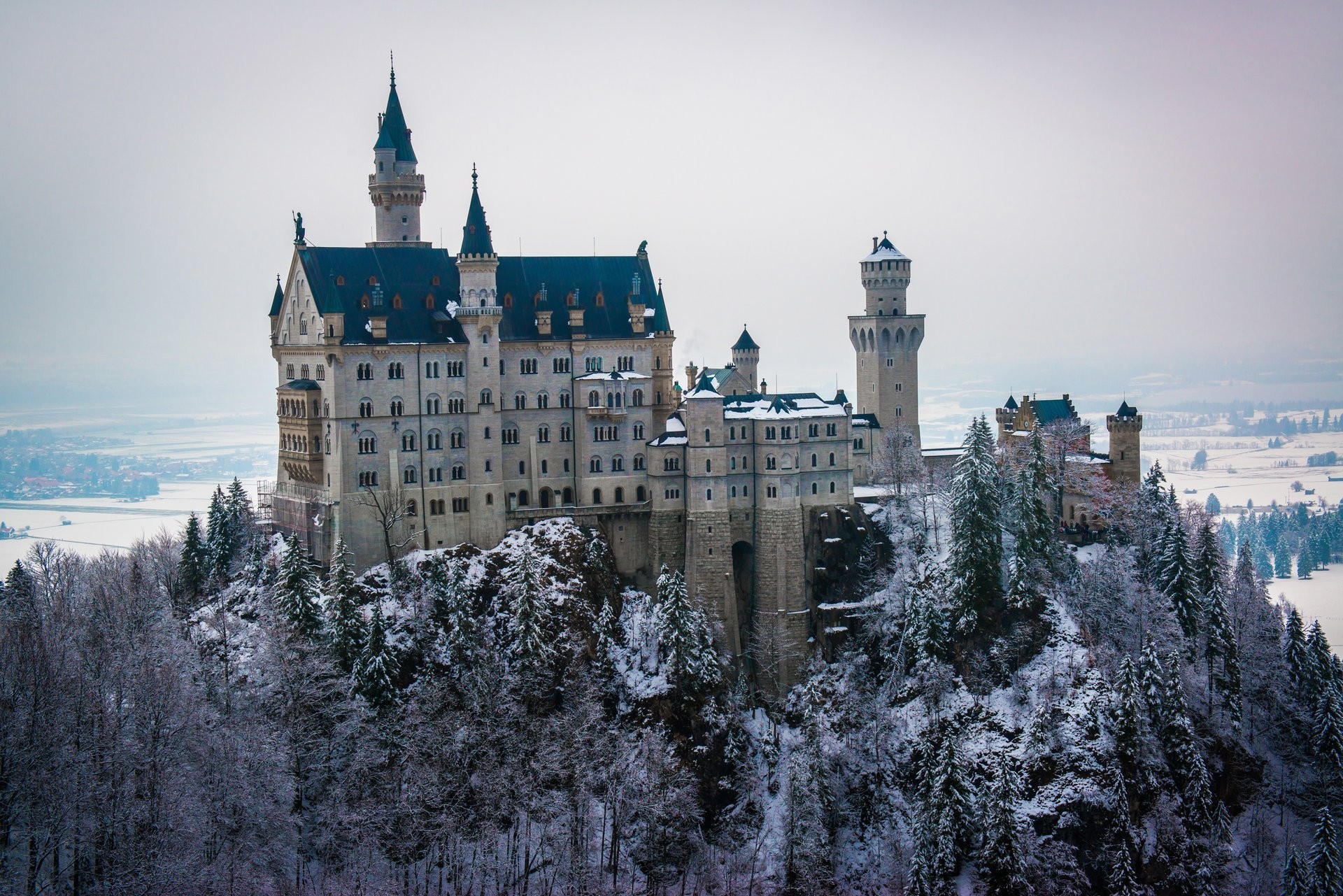 1920x1281 neuschwanstein germany bayern munich castle ludwig winter snow sky the  distance tree tower forest