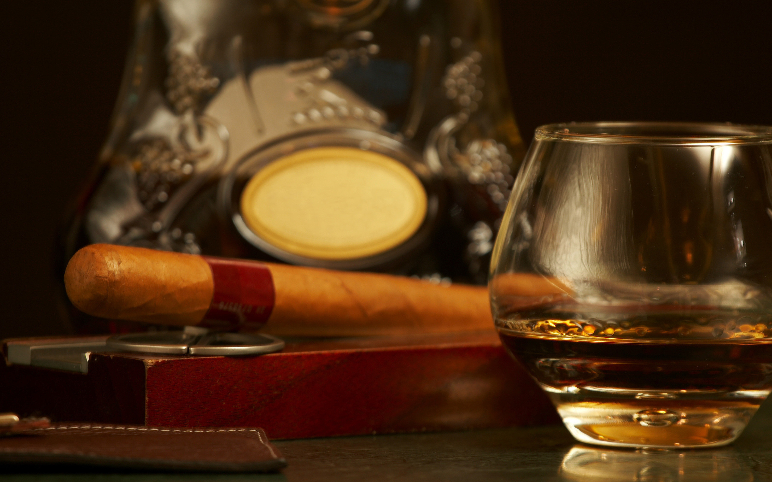2560x1600  Cigar And Whiskey Drink Desktop PC HD Wallpaper Picture HD  Wallpaper Pictures | Top Wallpaper Photo