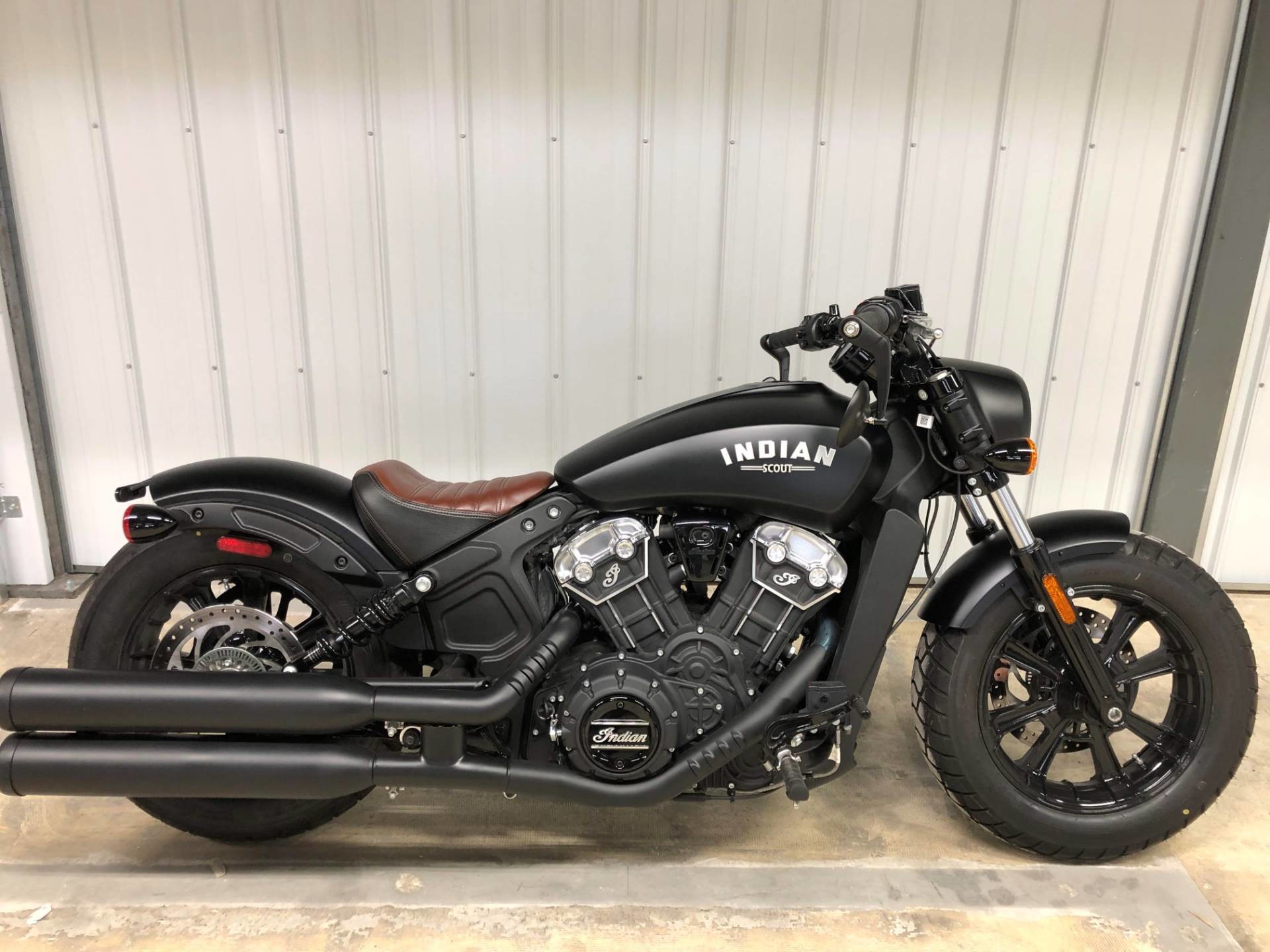 1920x1440 2018 Indian ScoutÂ® Bobber ABS in Muskego, Wisconsin