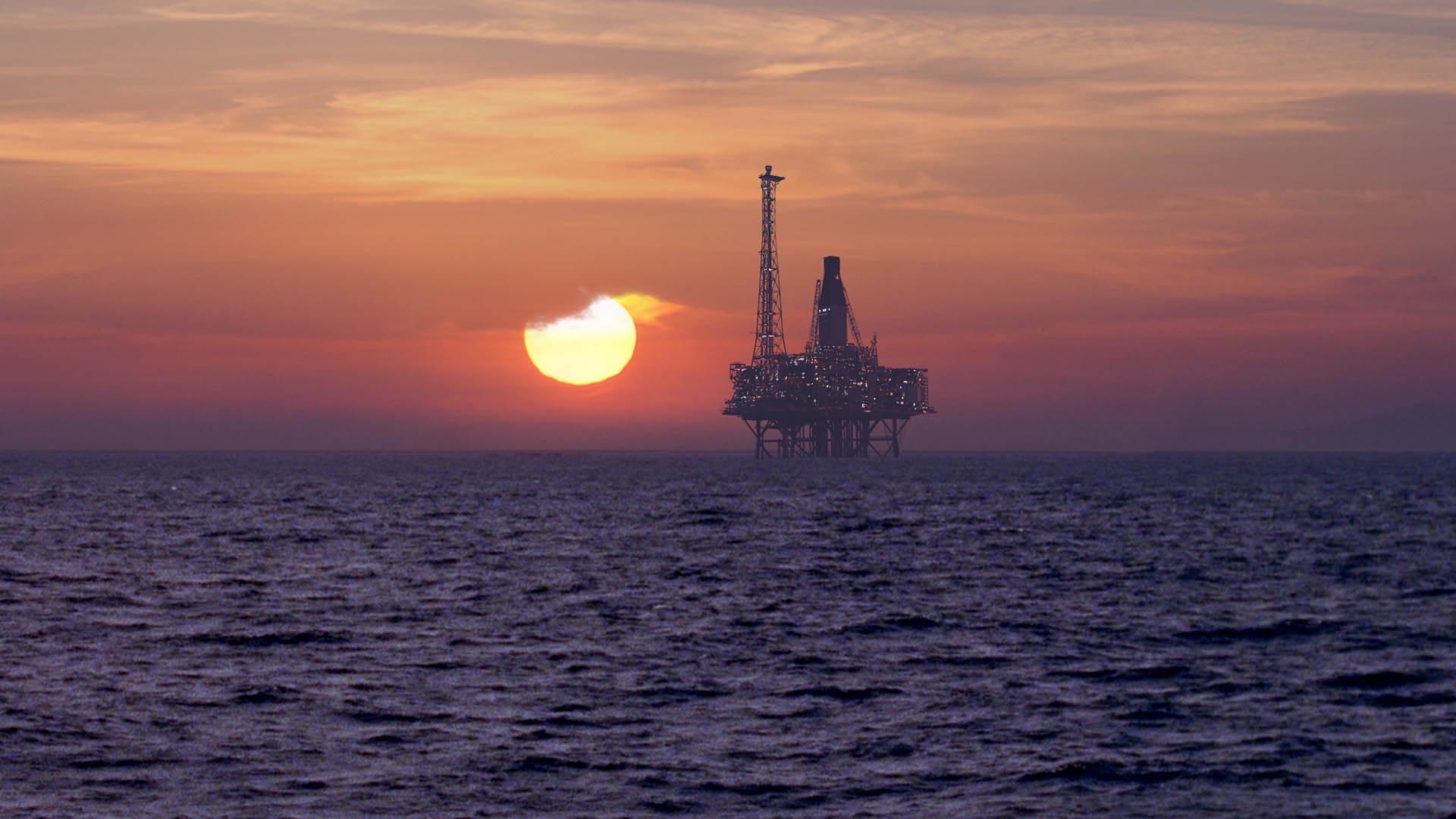 1920x1080 Res: 3008x2000, OIL GAS RIG ...