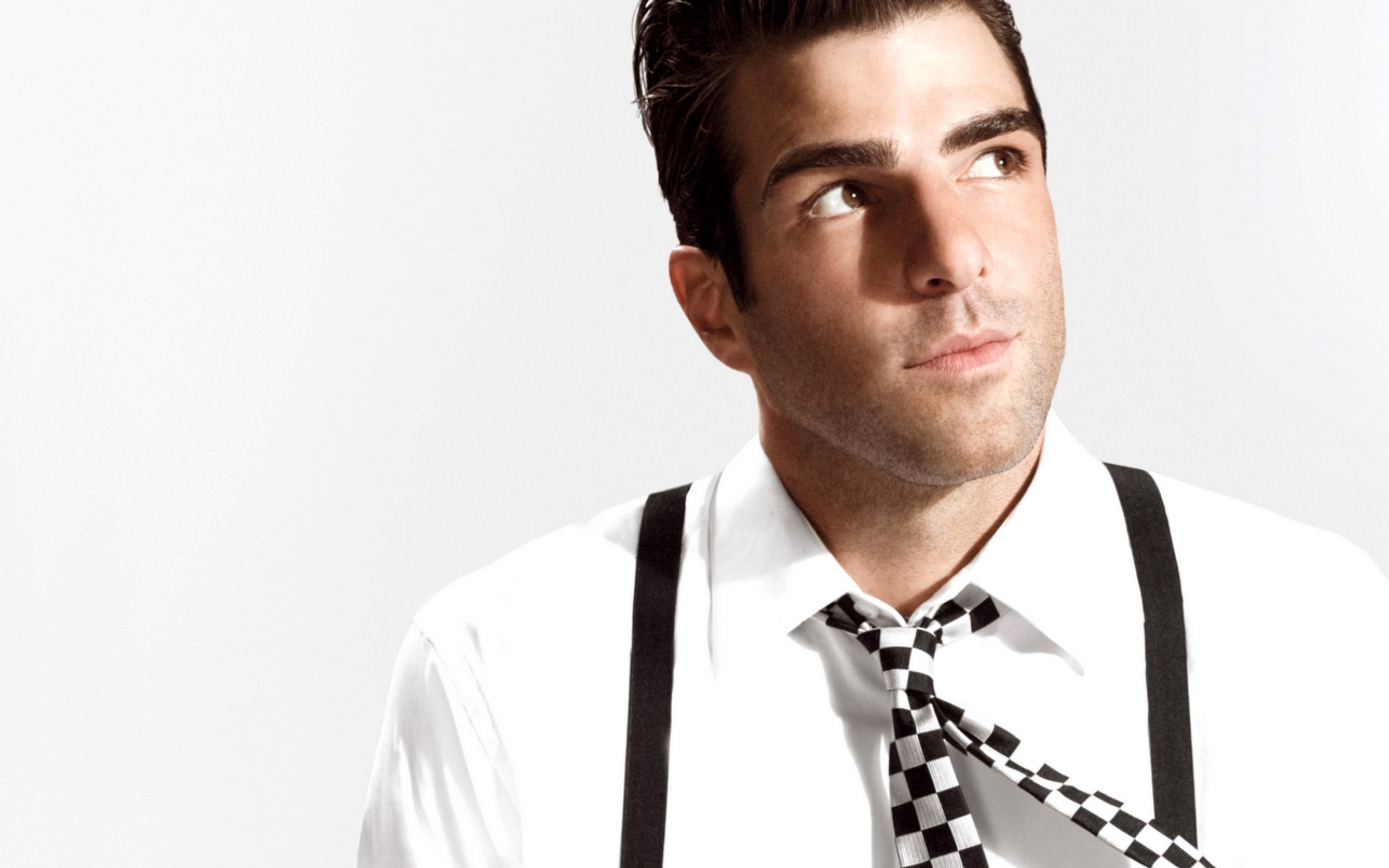 2560x1600 Zachary Quinto Wallpapers (56 Wallpapers)