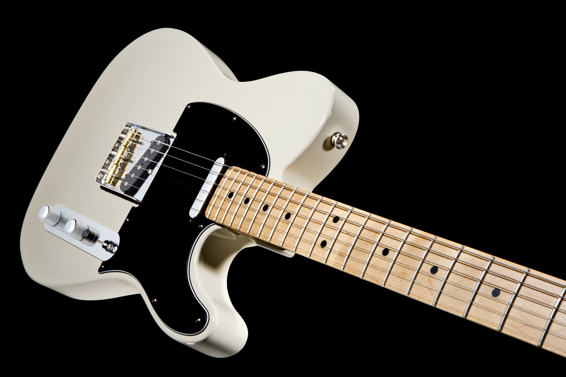 2400x1600 Fender-American-Special-Telecaster-Olympic-White-Maple004