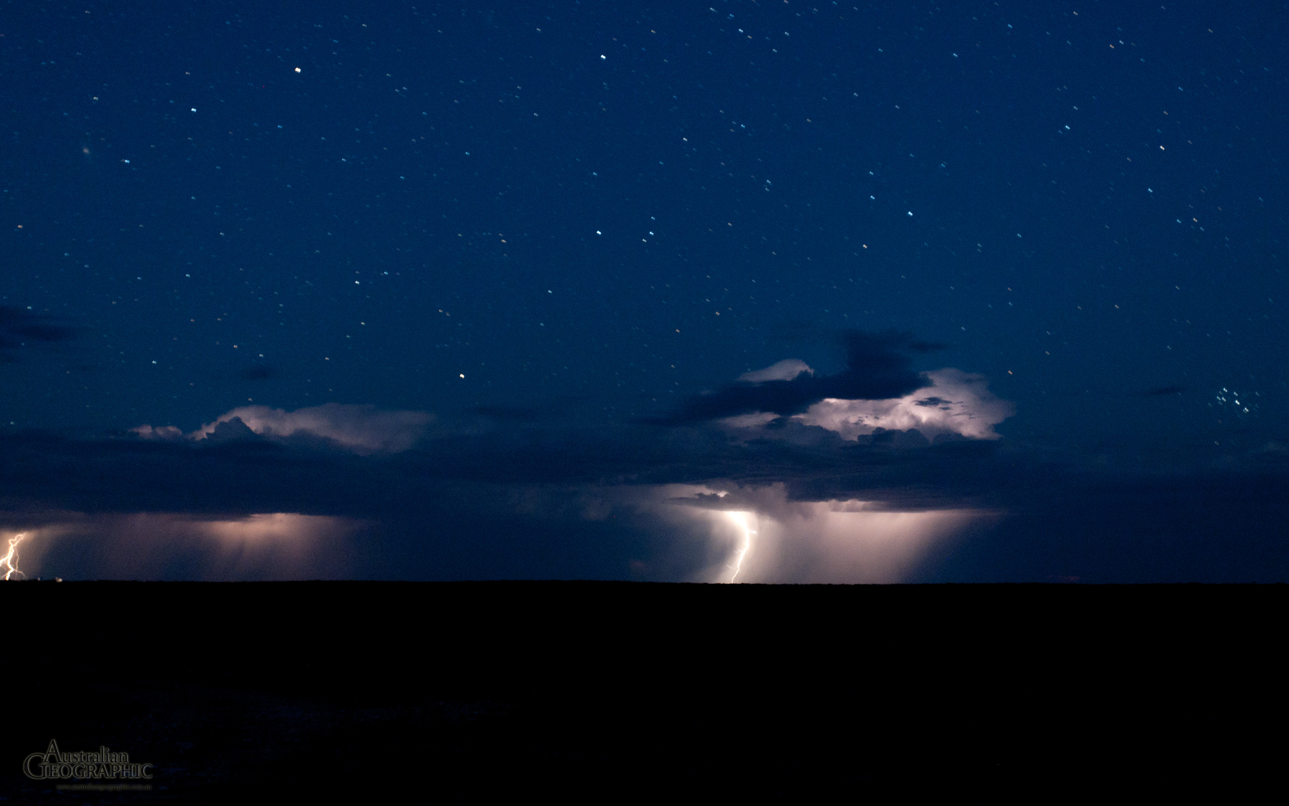 2560x1600 Wallpapers. Images of Australia: Outback lightning storm