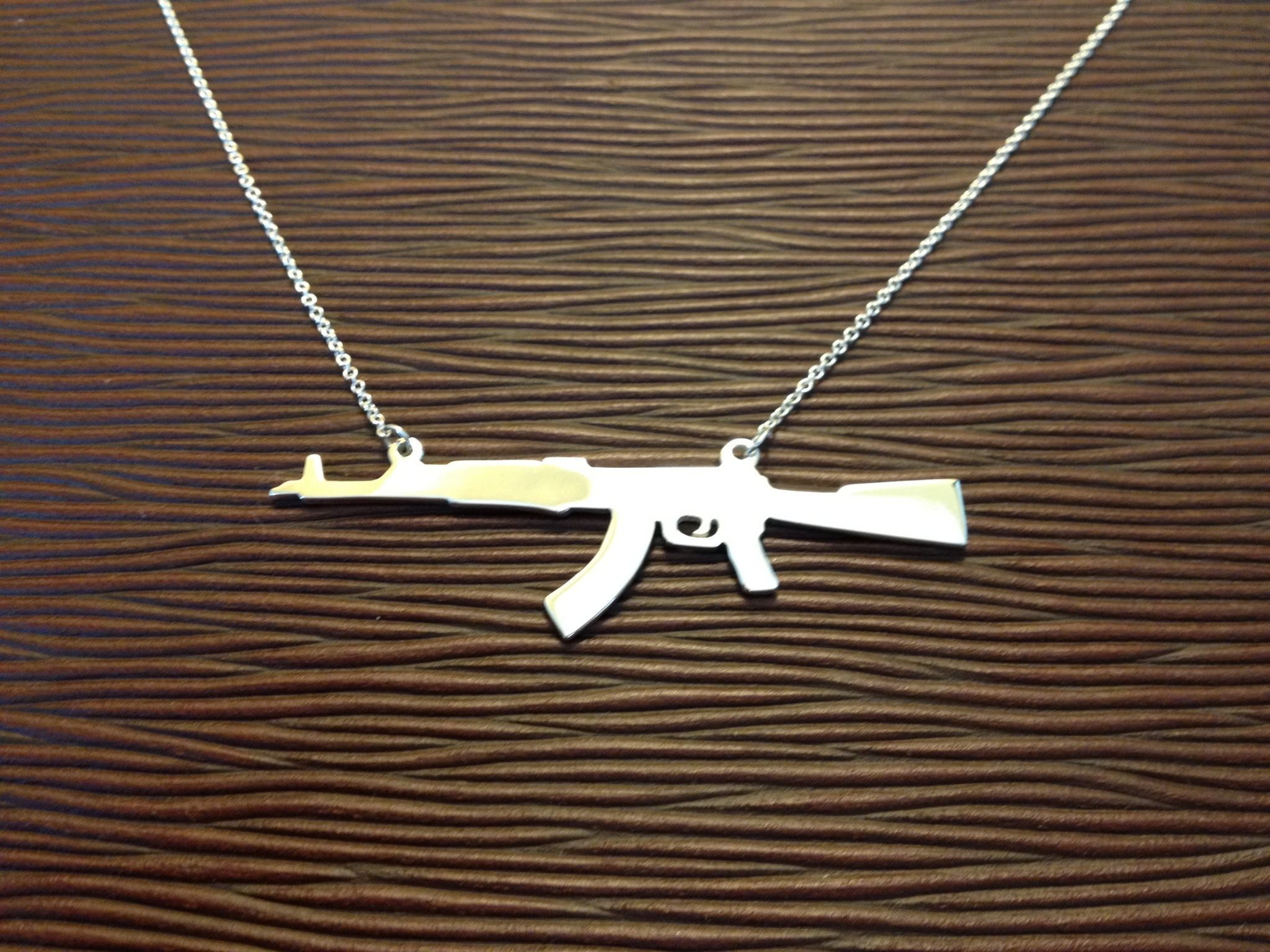 2048x1536 Silver AK- 47 Necklace