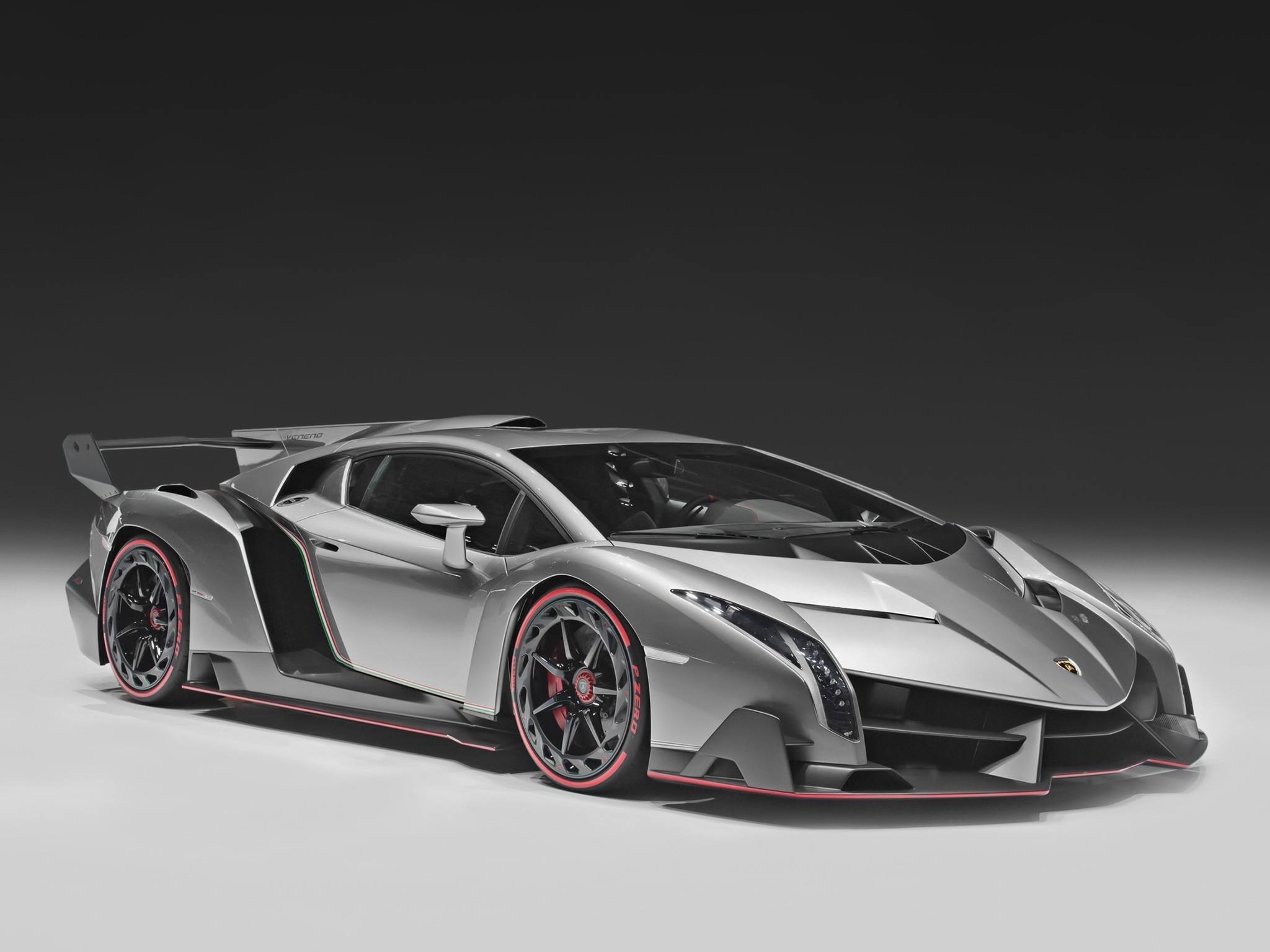 2048x1536 Name of the Fastest Car in the World