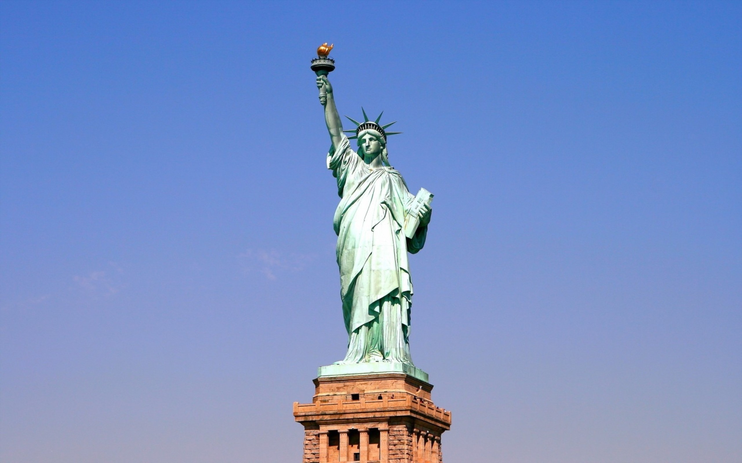 2560x1600 Statue of Liberty Â· HD Wallpaper | Background Image ID:389348