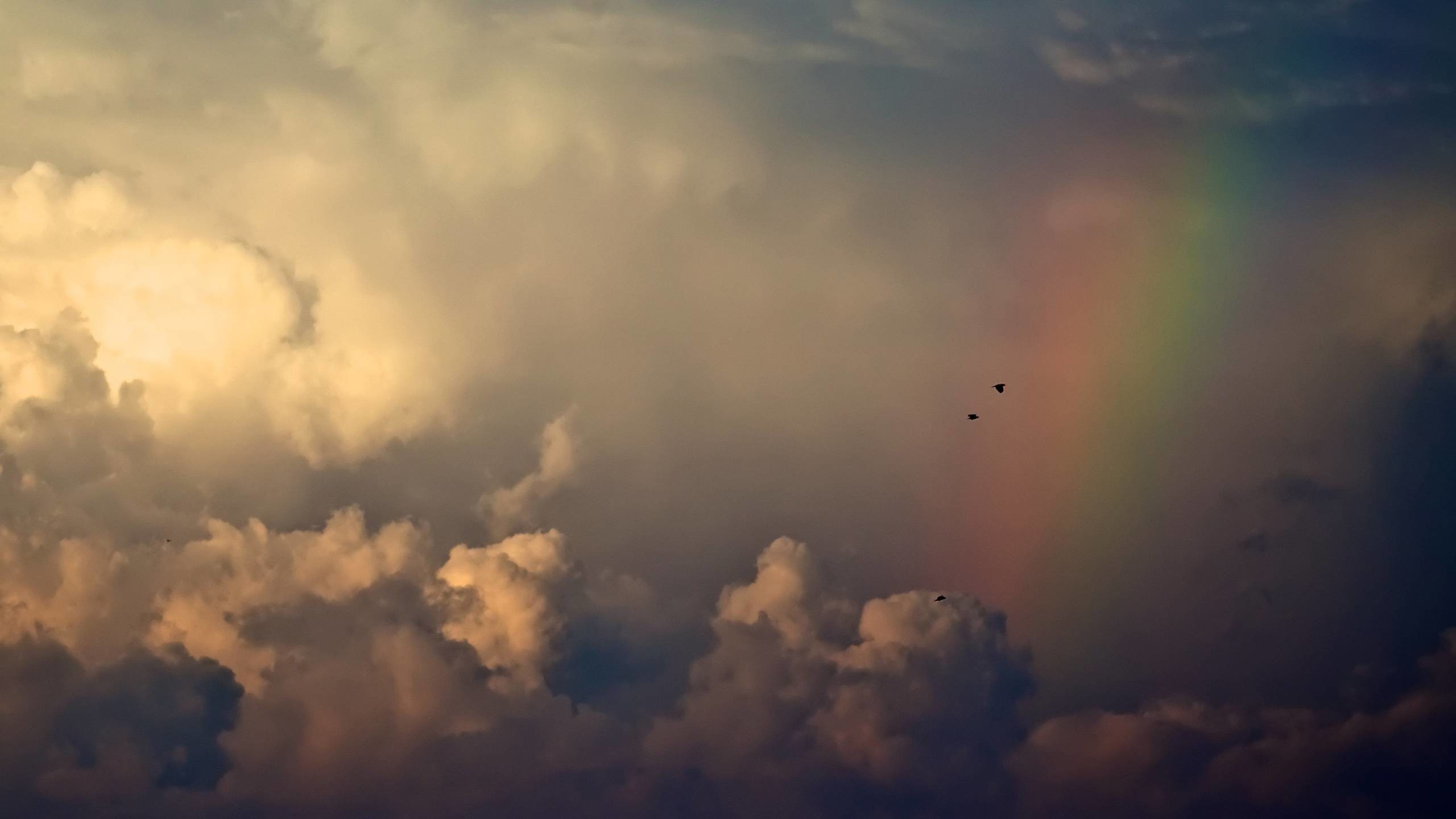 2560x1440 Storm-Clouds-And-Rainbow-iMac-Wallpaper