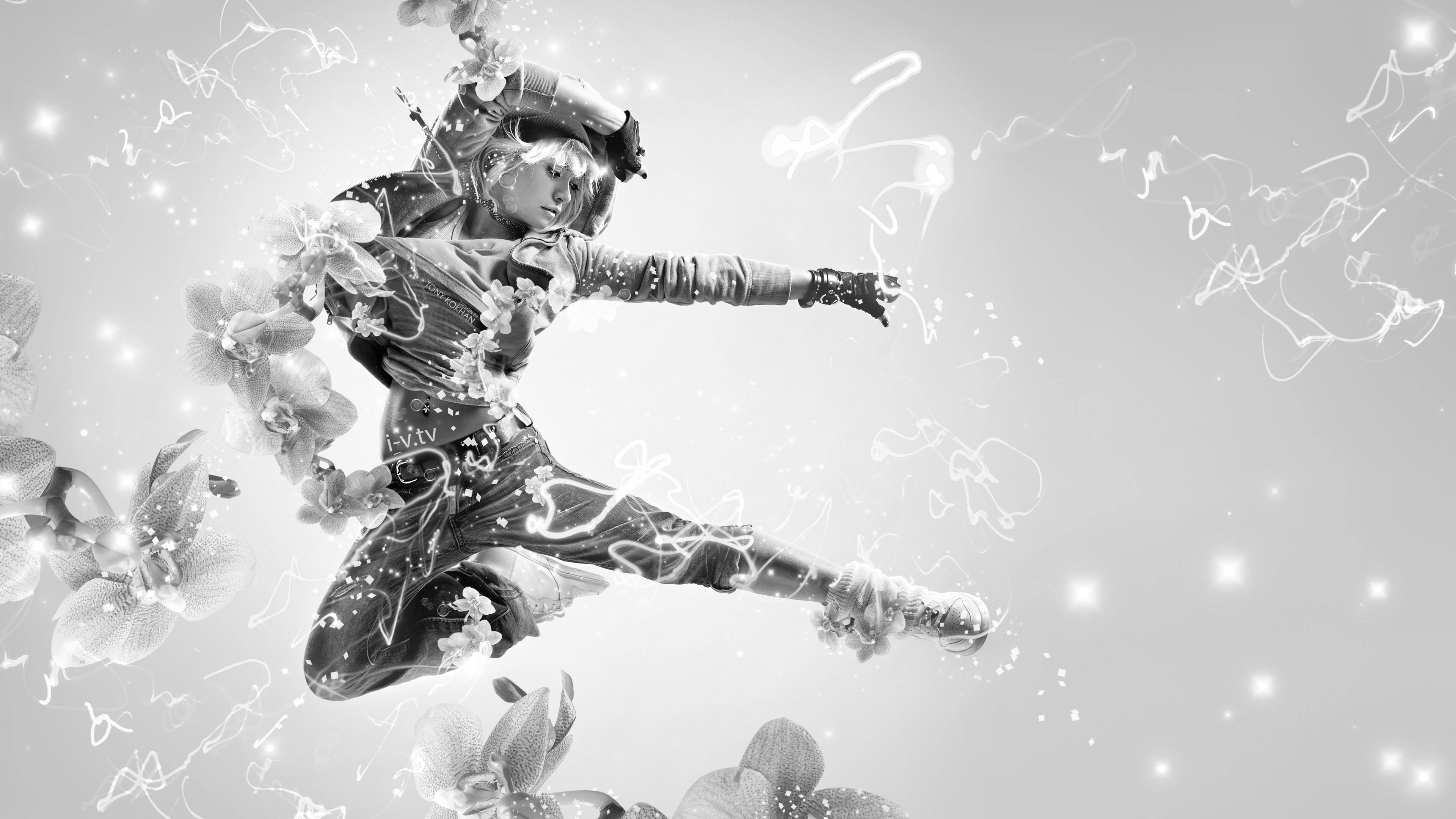 3840x2160 Hip-Hop-Dance-Girl-Jump-Flowers-Style-Neon-Effects-2015-Black-White .