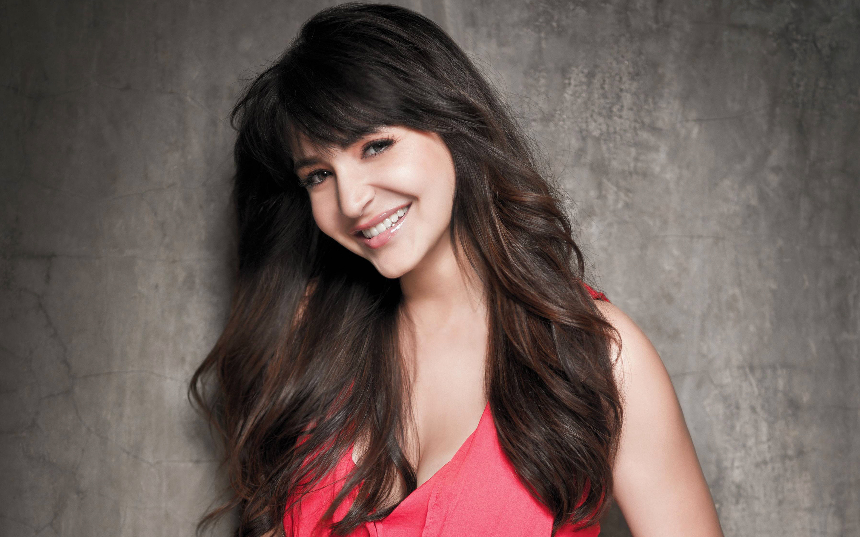 2880x1800 Anushka Sharma Top 10 Most Beautiful Bollywood Actresses 2014