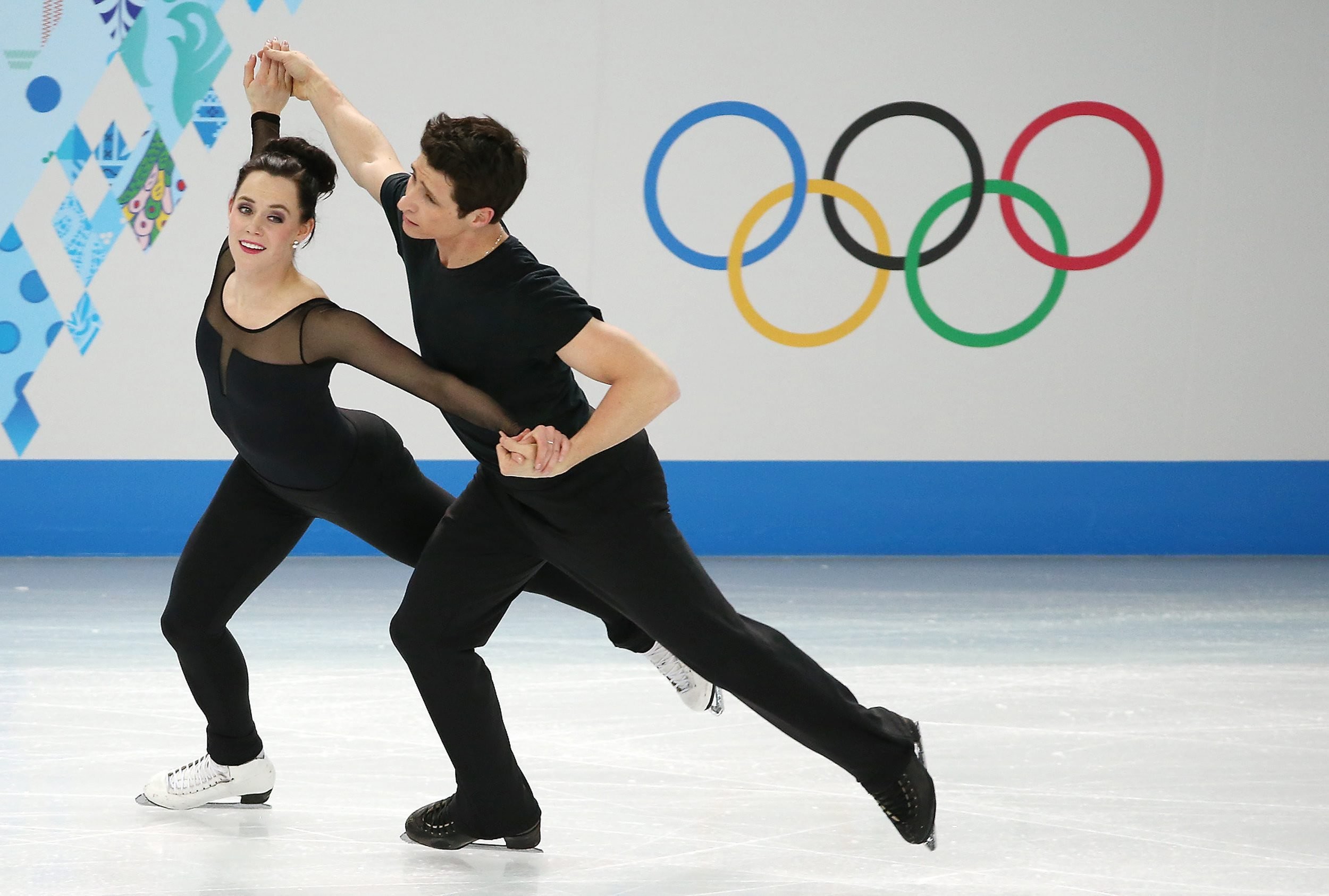 2500x1686 Tessa Virtue and Scott Moir of Canada perform during an ice dance figure  skating training session