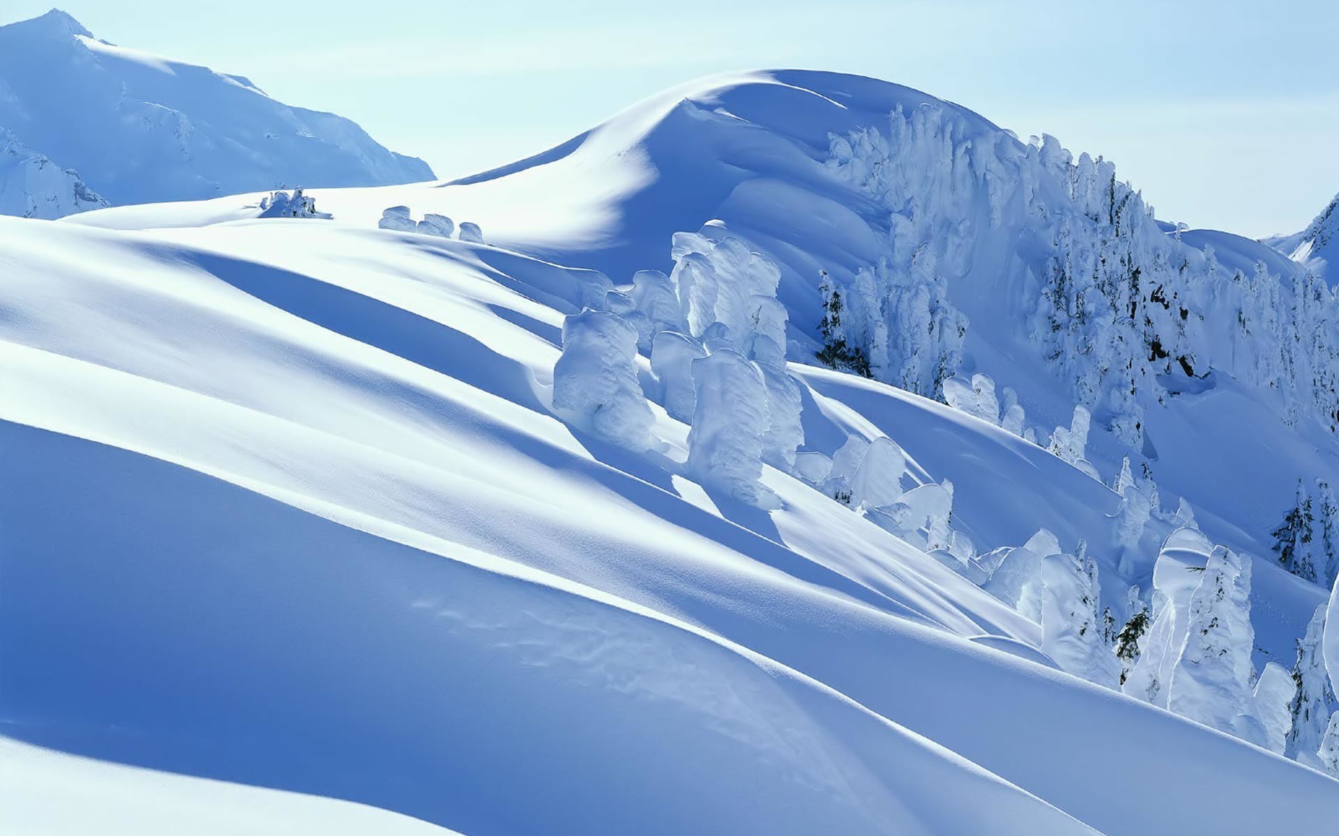1920x1200 Snow Mountain Wallpaper Desktop 