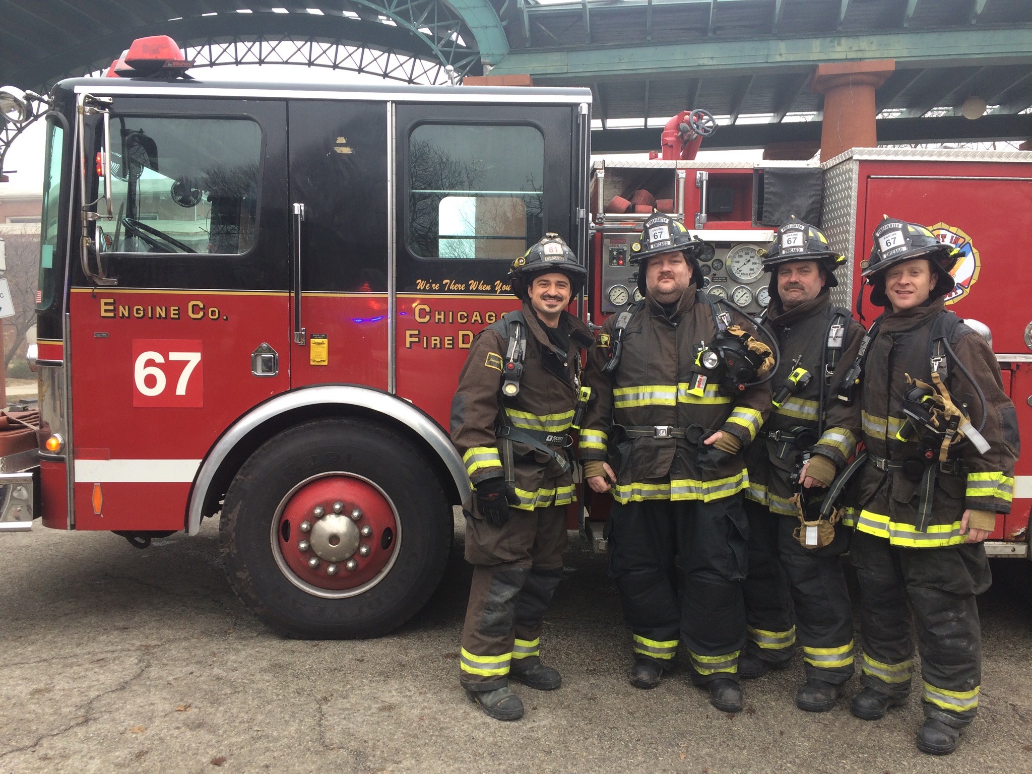 2048x1536 Chris Walsh on the set of CHICAGO FIRE