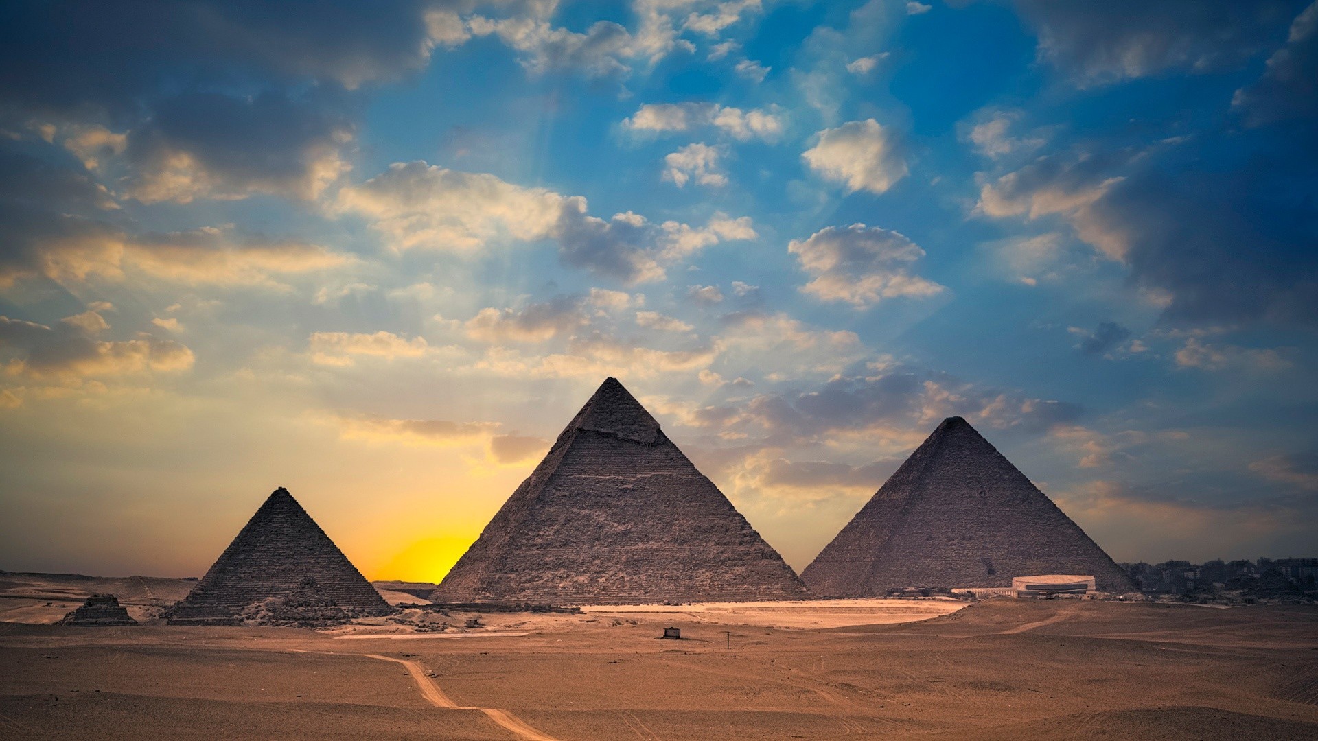 1920x1080  Egyptian Pyramids