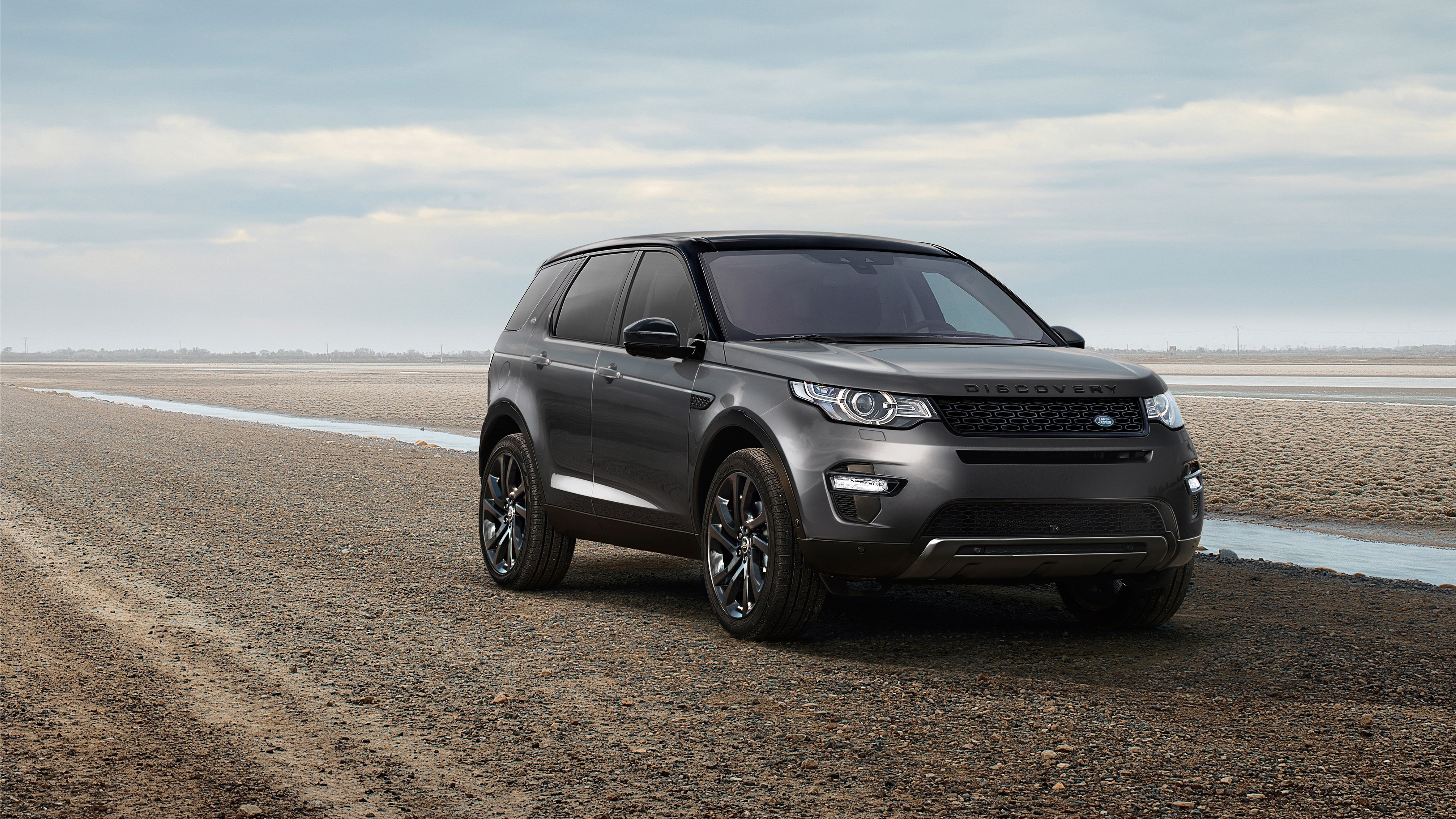 3840x2160 2017 Land Rover Discovery Sport 4K