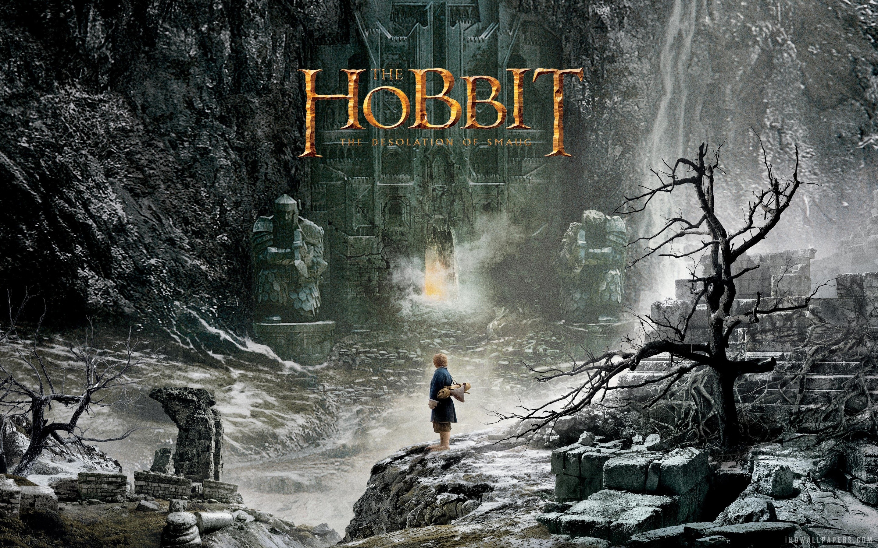 2880x1800 Film Review: The Hobbit: The Desolation of Smaug: It Lives!