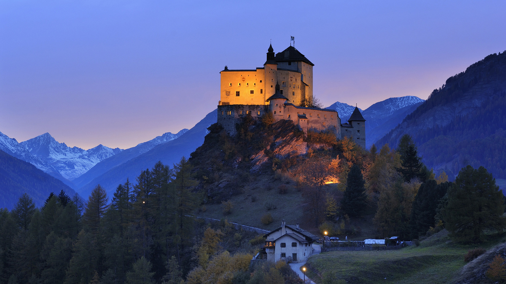 1920x1080 Tarasp Castle, Engadin, Switzerland by Luca Da Ros