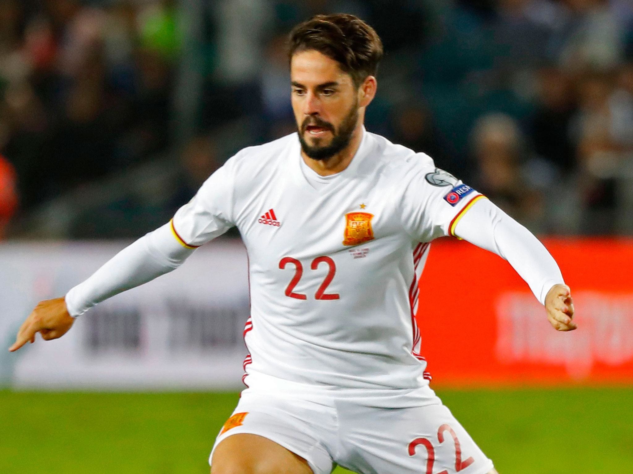 2048x1536 Israel FA deny Real Madrid star Isco was approached by pitch invader with  knife | The Independent