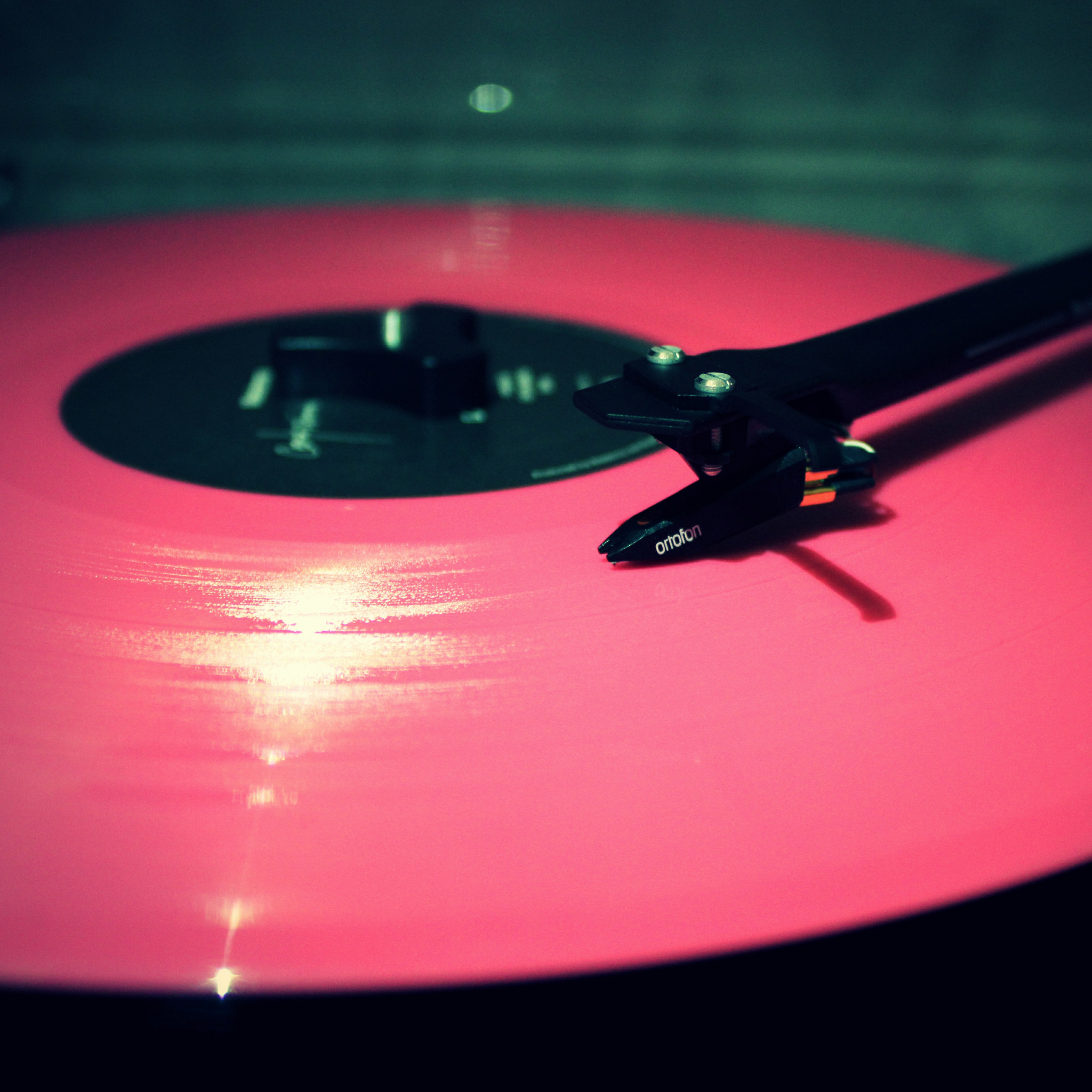 2048x2048 Preview wallpaper vinyl, record, pink, needle, player 