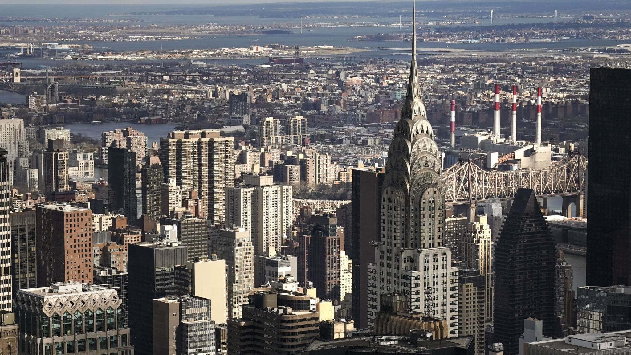 2048x1152 New York City's Chrysler Building is up for sale