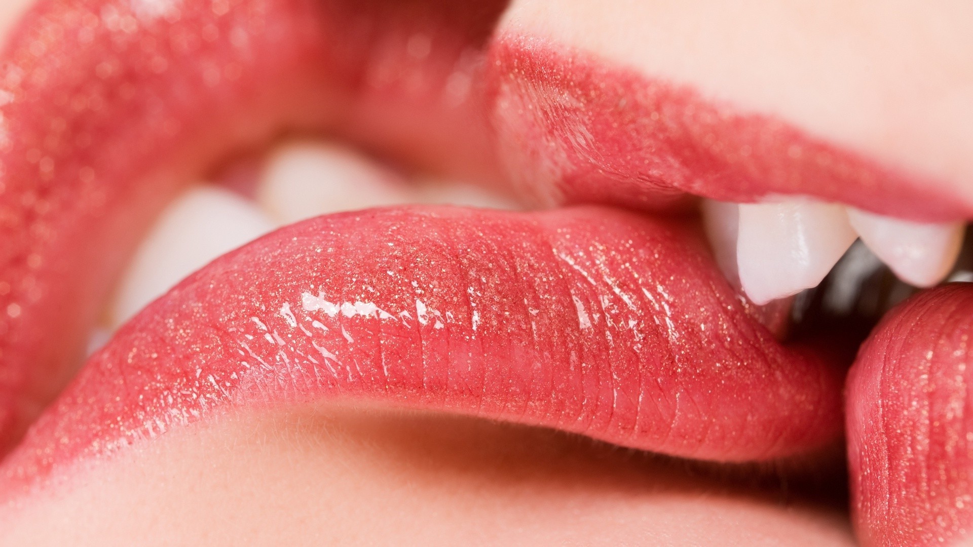 1920x1080 lips Kiss teeth lipstick gloss kiss Full HD Wallpapers