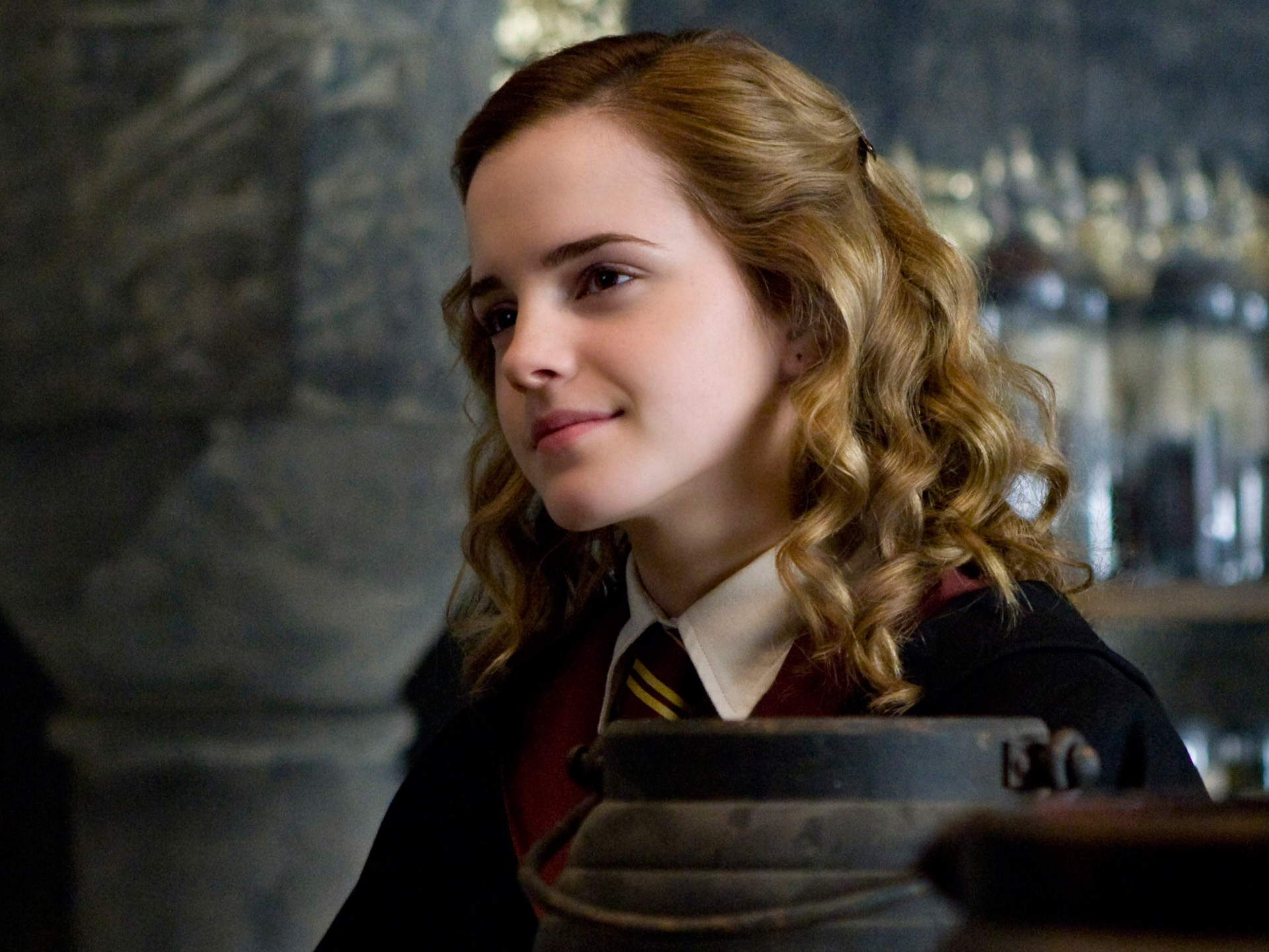 1920x1440 Hermione Granger. Wallpaper: Hermione Granger