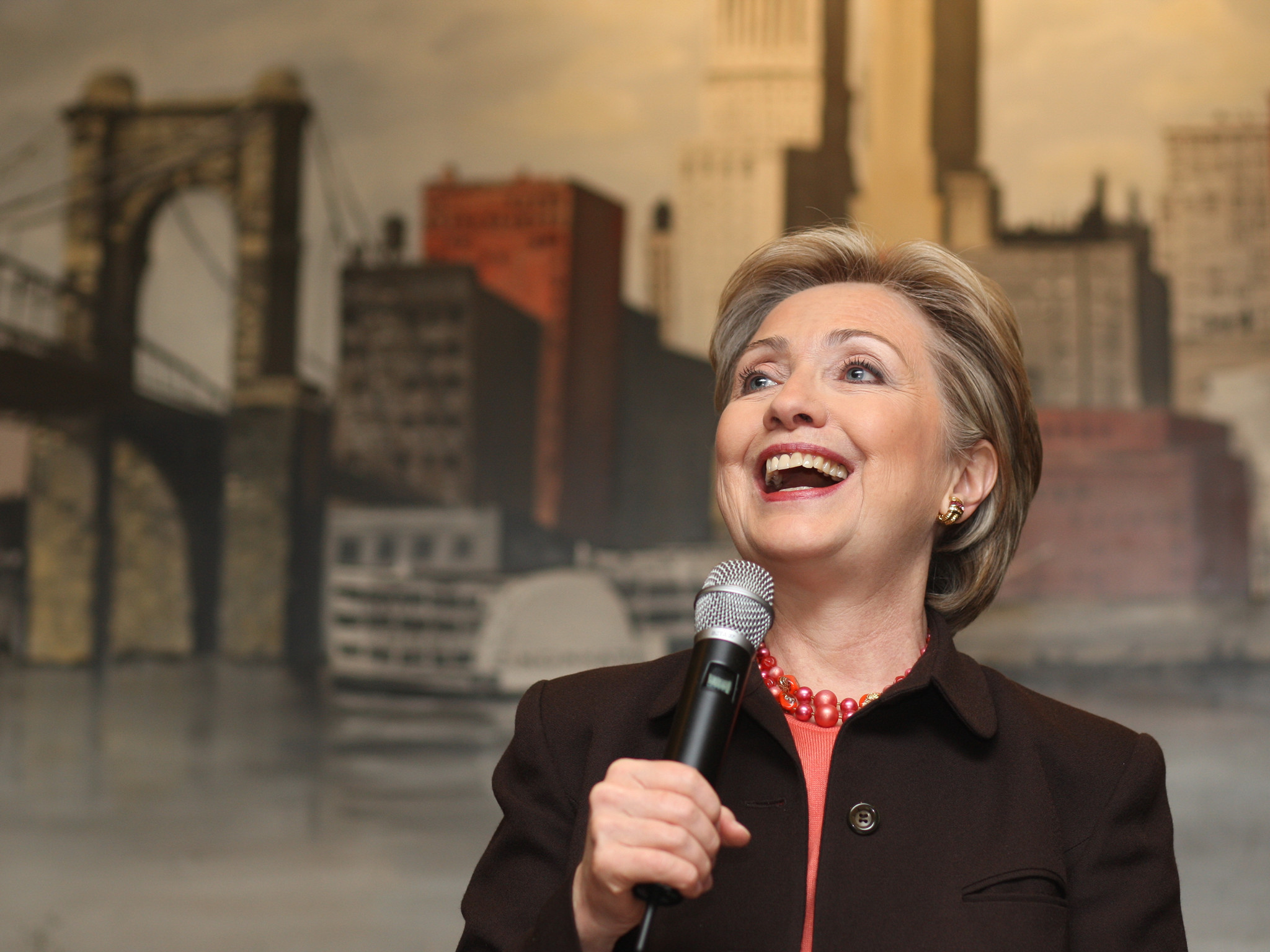 2048x1536 Hillary Clinton may win New York votes, but not New York hearts | The  Independent