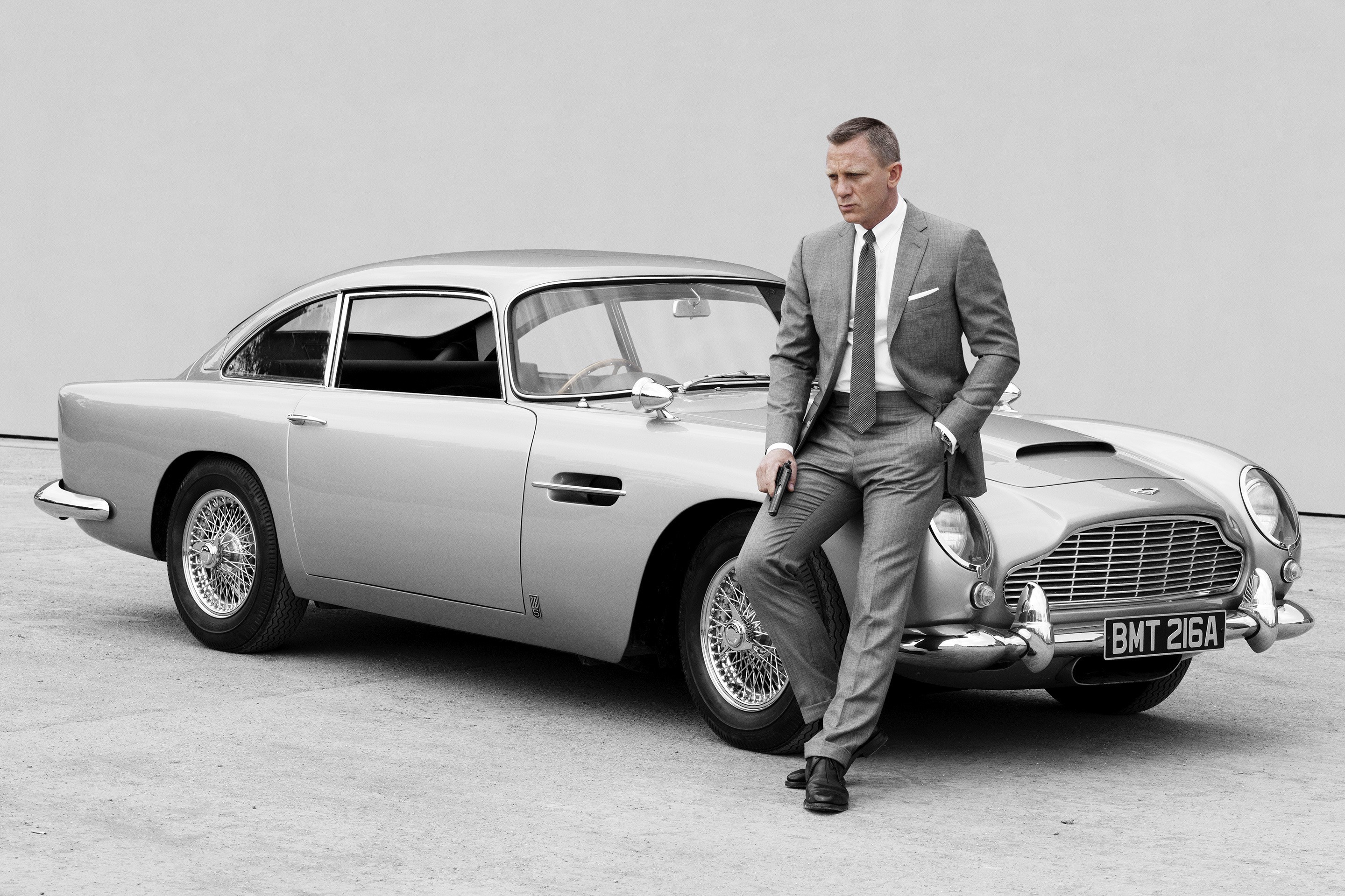2880x1920 #James Bond, #Skyfall, #movies, #Daniel Craig, #Aston Martin DB5 wallpaper