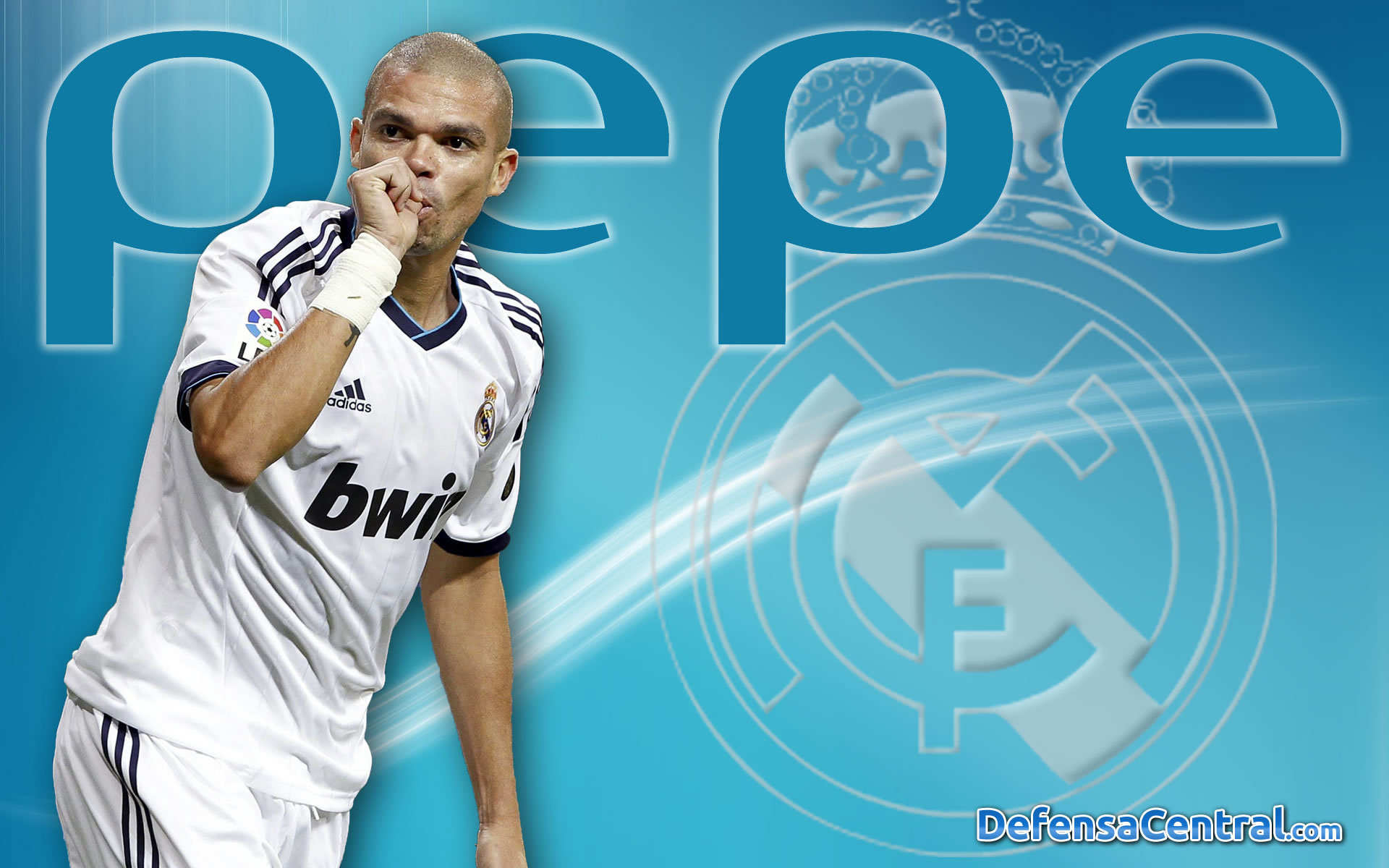 1920x1200 the player of real madrid pepe on the blue background