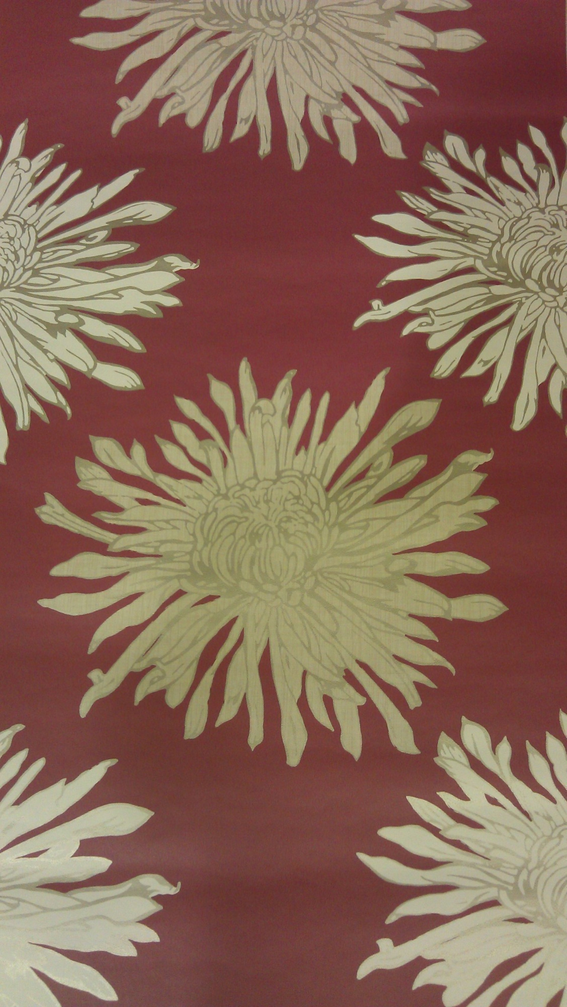 1920x3407 Glam Chrysanthemum Floral Red / Cream / Gold Wallpaper by Rasch 724882