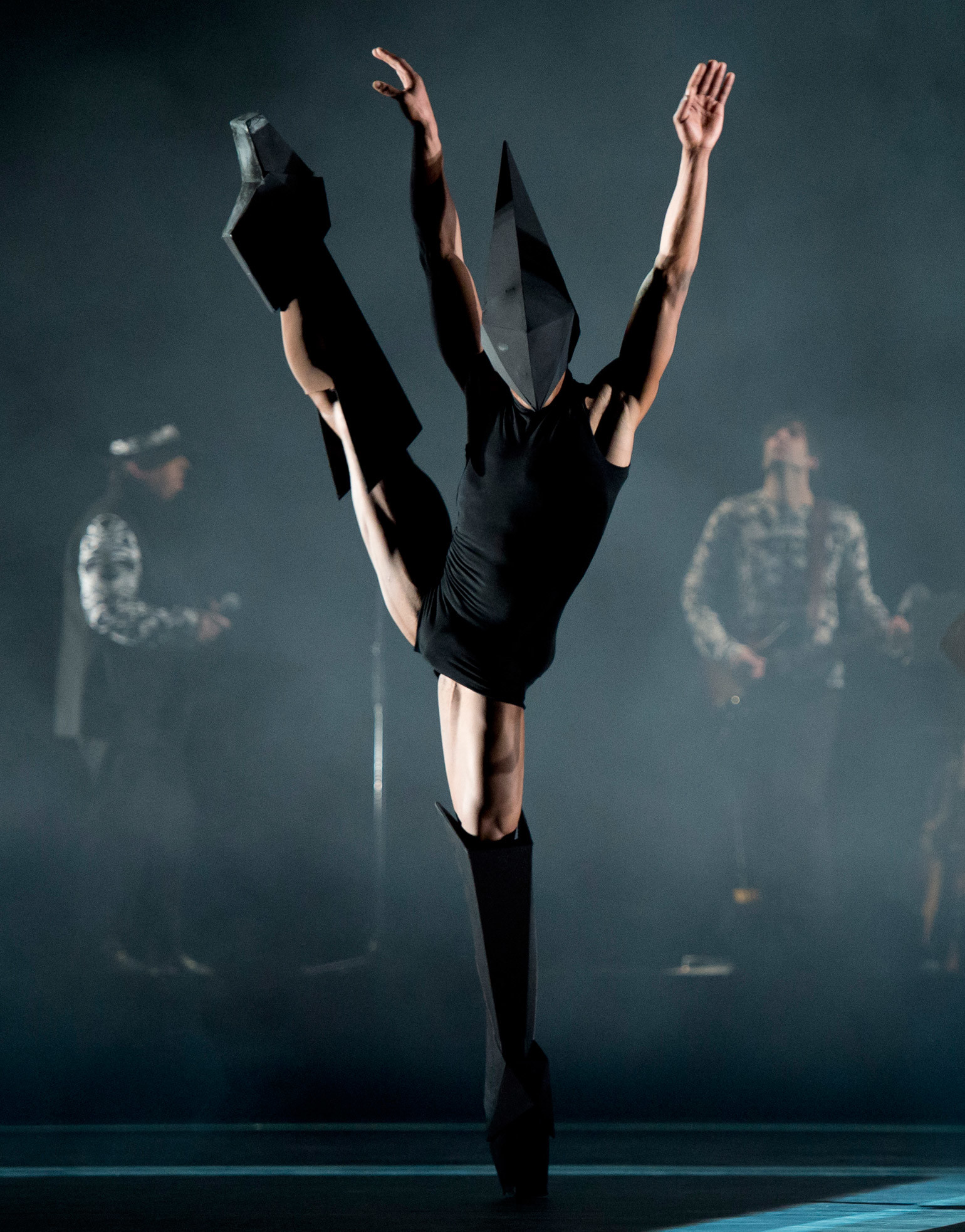 1540x1965 En pointe: 10 years at the Royal Ballet and Wayne McGregor is still dancing  to a different tune