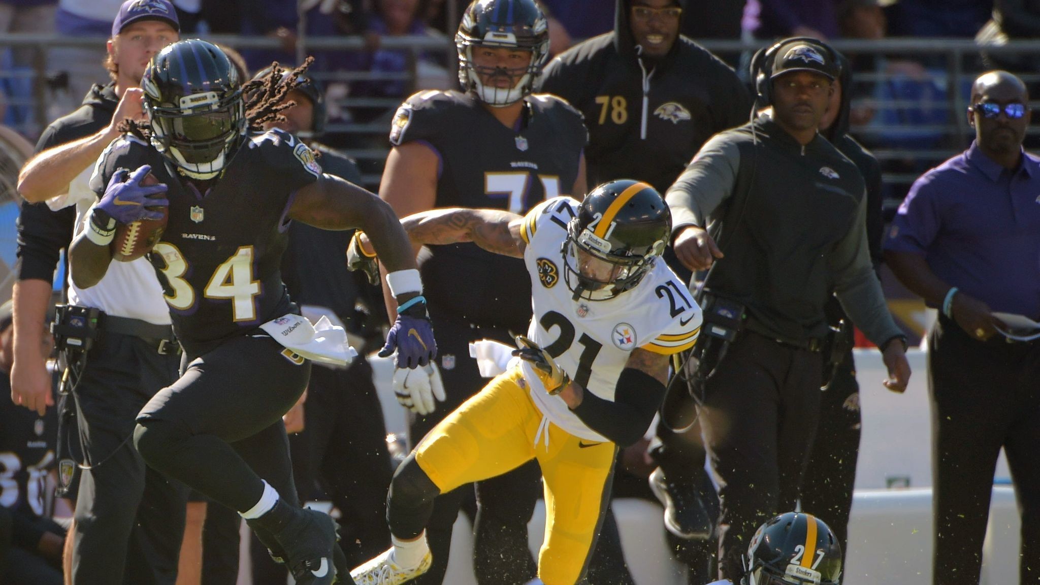 2048x1152 Surprise starter Alex Collins was the Ravens' lone offensive spark in  Sunday's loss - Baltimore Sun