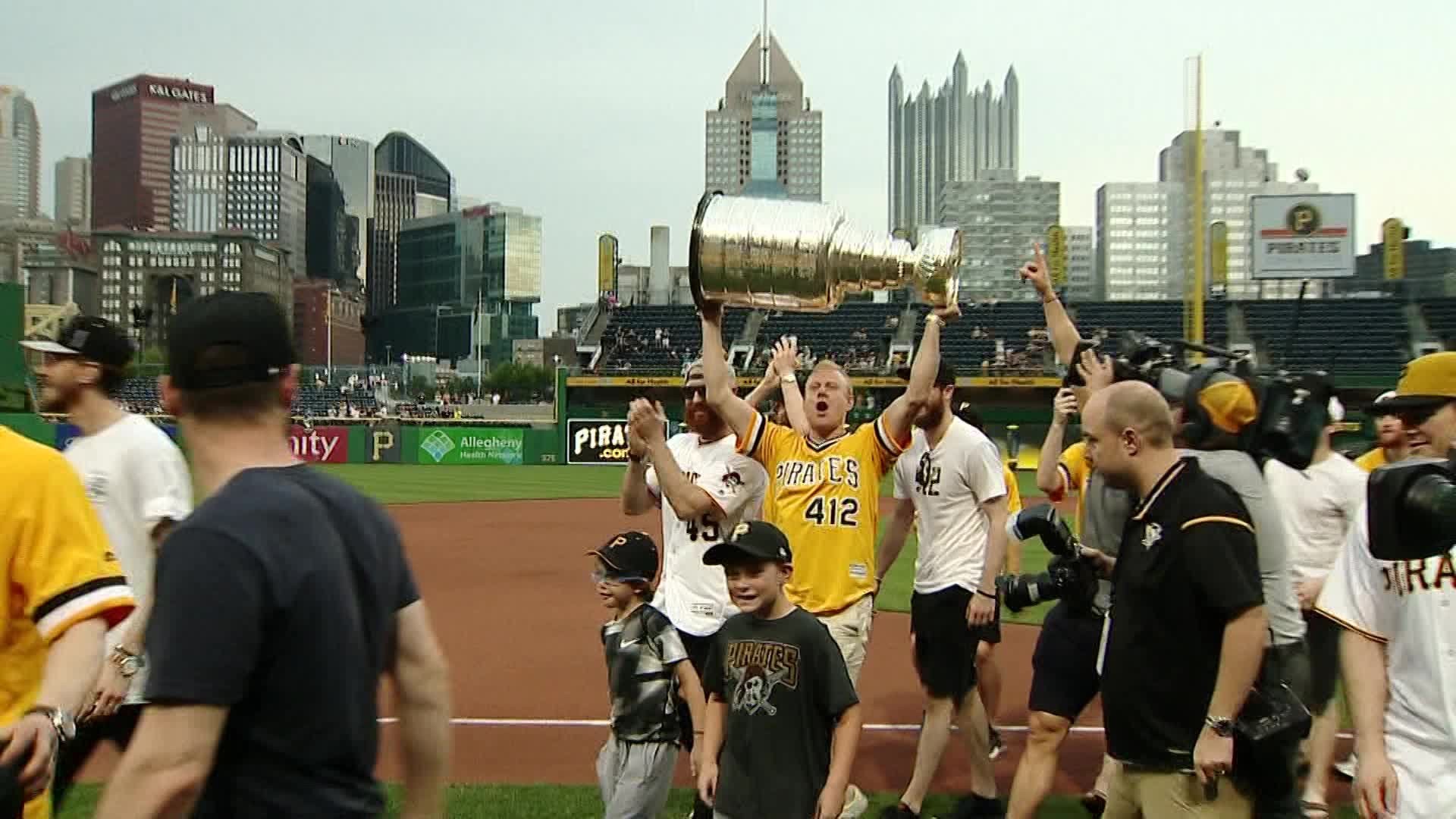 1920x1080 WEB EXTRA: Pens Take Stanley Cup To PNC Park