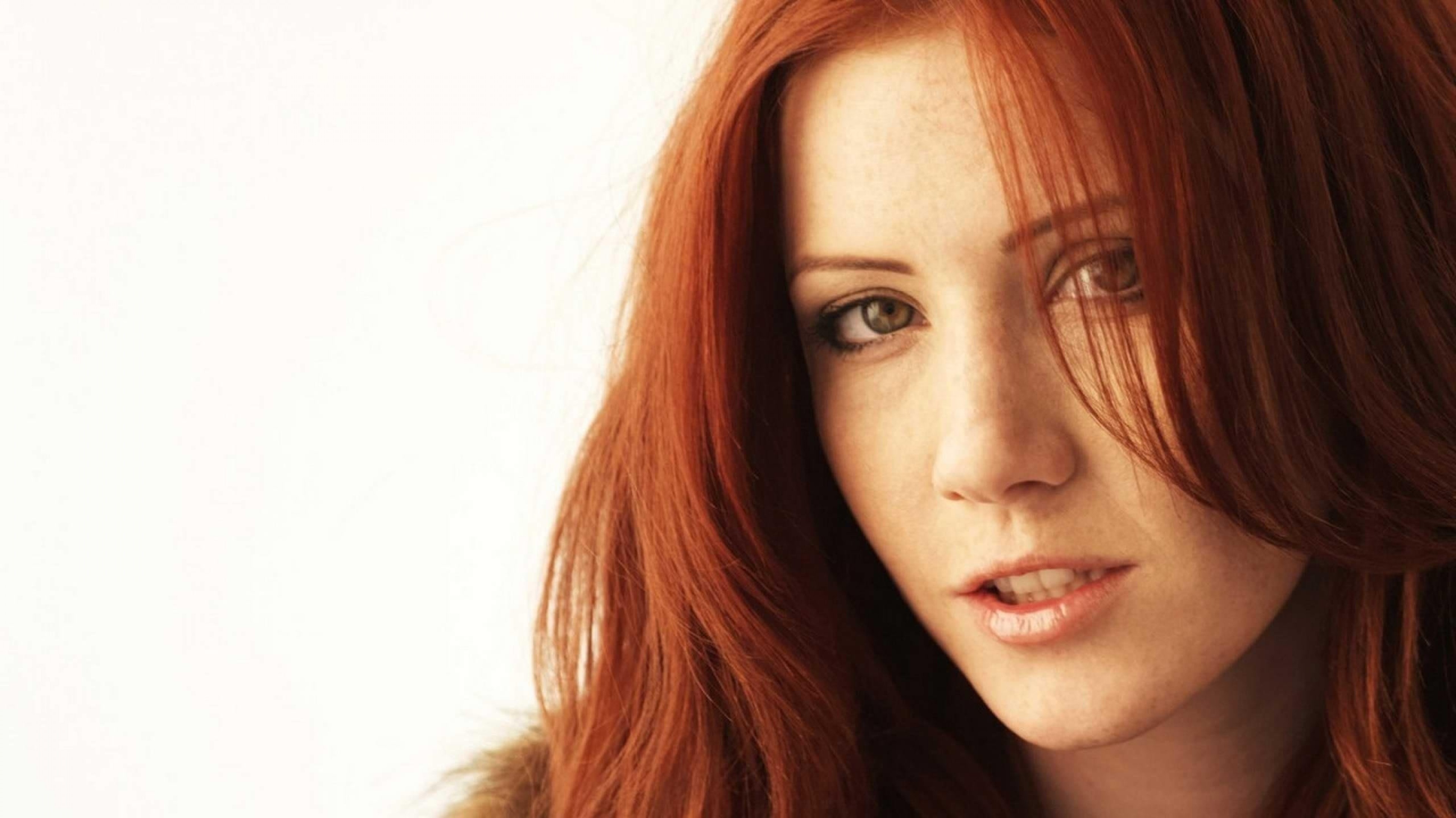 3840x2160 Preview wallpaper redhead, girl, face, eyes 