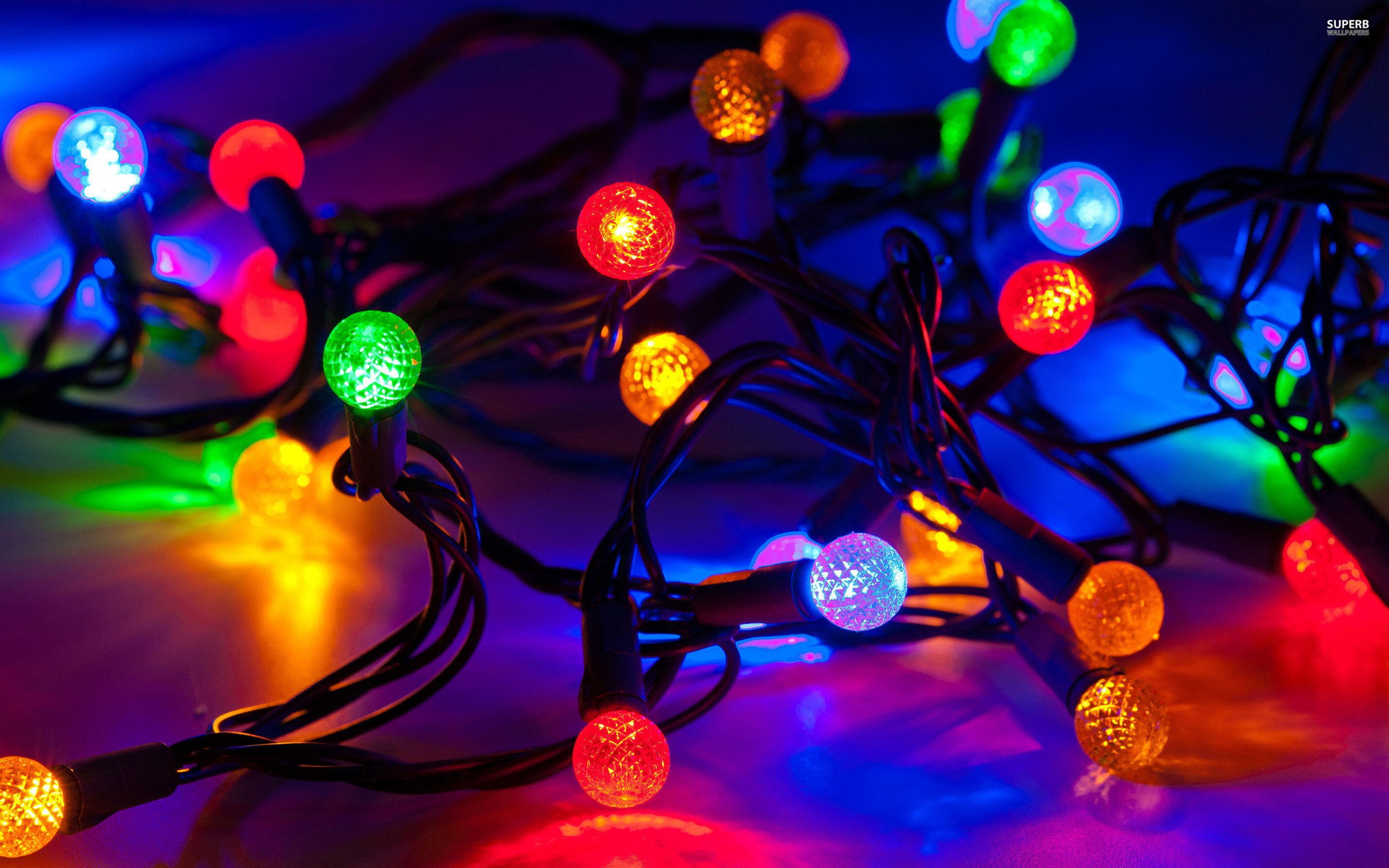 2880x1800 Christmas Lights Wallpaper HD High Quality HD Photo by Nelson Flores