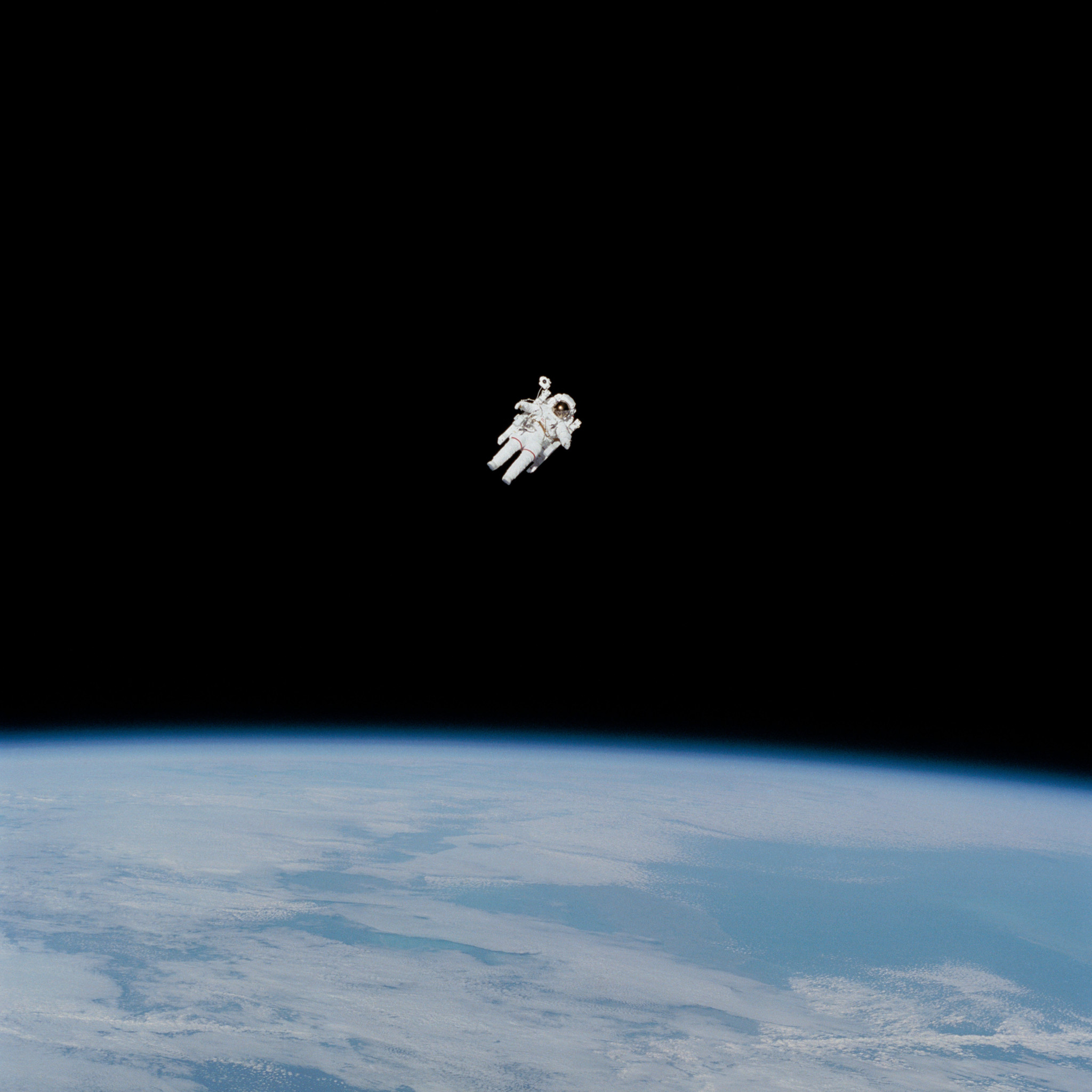 2048x2048 Wallpaper Weekends: The NASA Collection