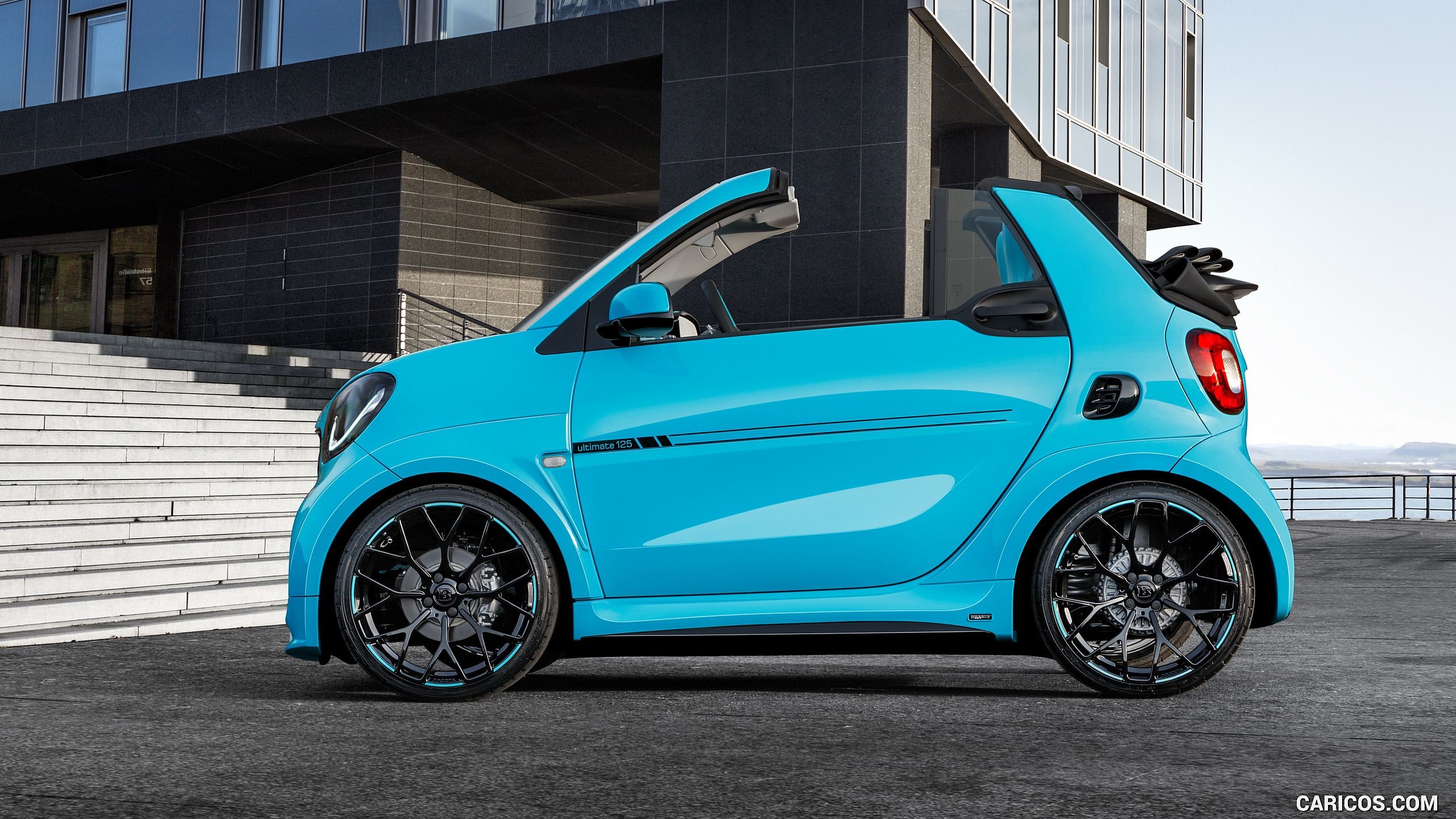 2560x1440 2017 BRABUS ULTIMATE 125 based on Smart ForTwo Cabrio Wallpaper