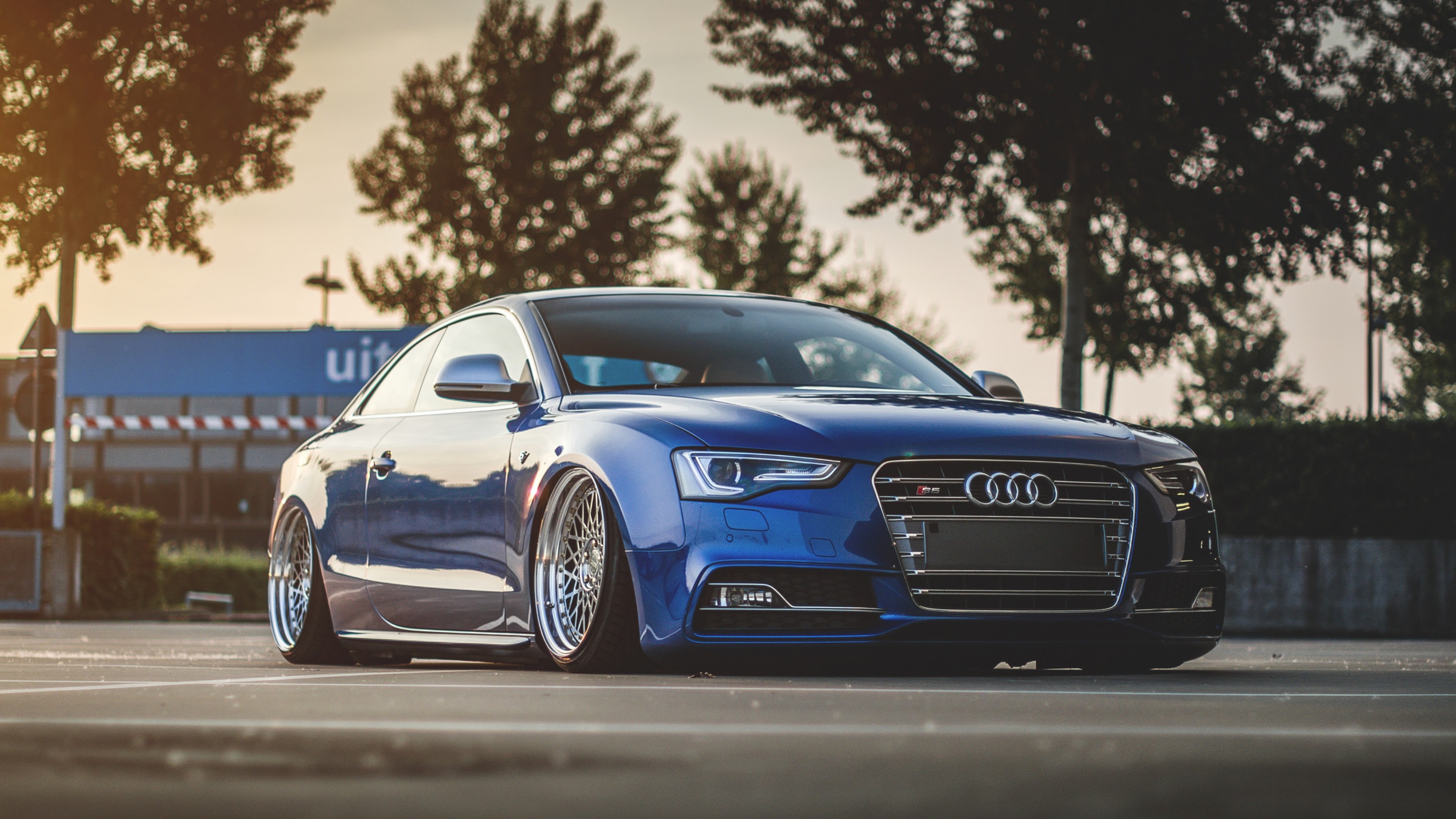 3840x2160 Preview wallpaper audi, s5, tuning, wheels, side view 
