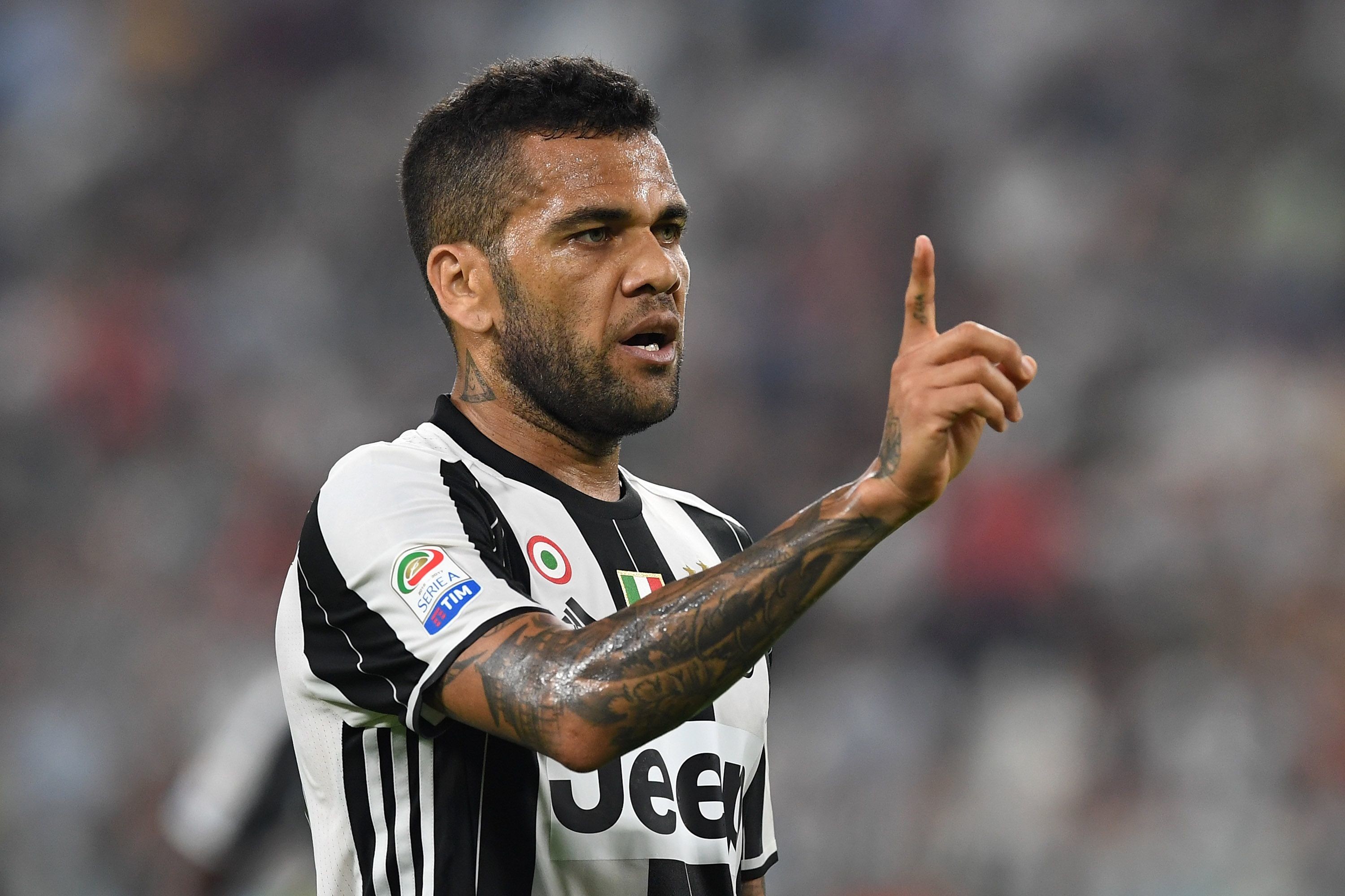 3000x2000 Dani Alves undergoing medical with PSG as Manchester City miss out