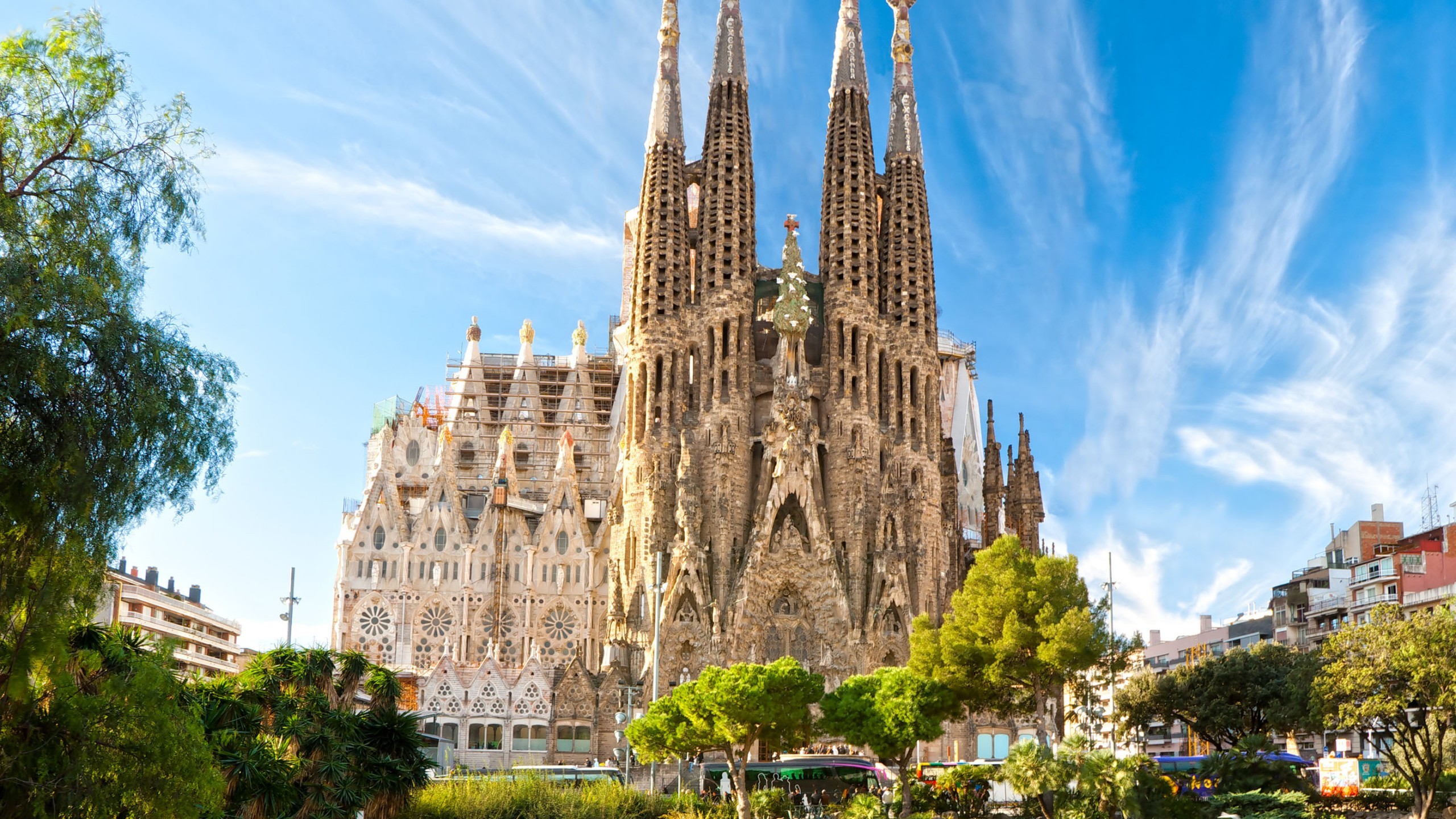 2560x1440 Sagrada Familia #Wallpaper