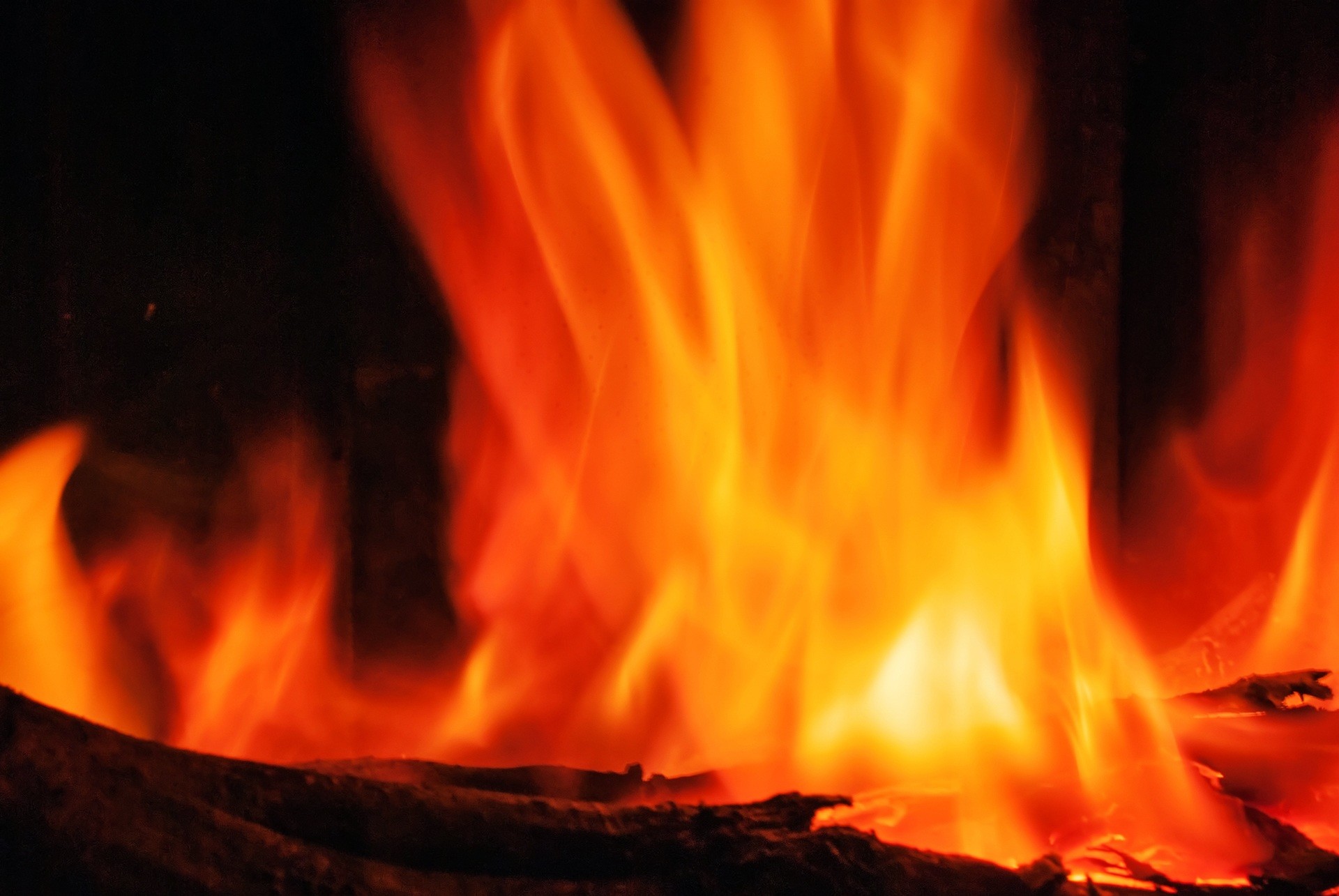 1920x1285 blur glowing wood orange log red flame fire glow yellow campfire bonfire  inferno burn ember flaming